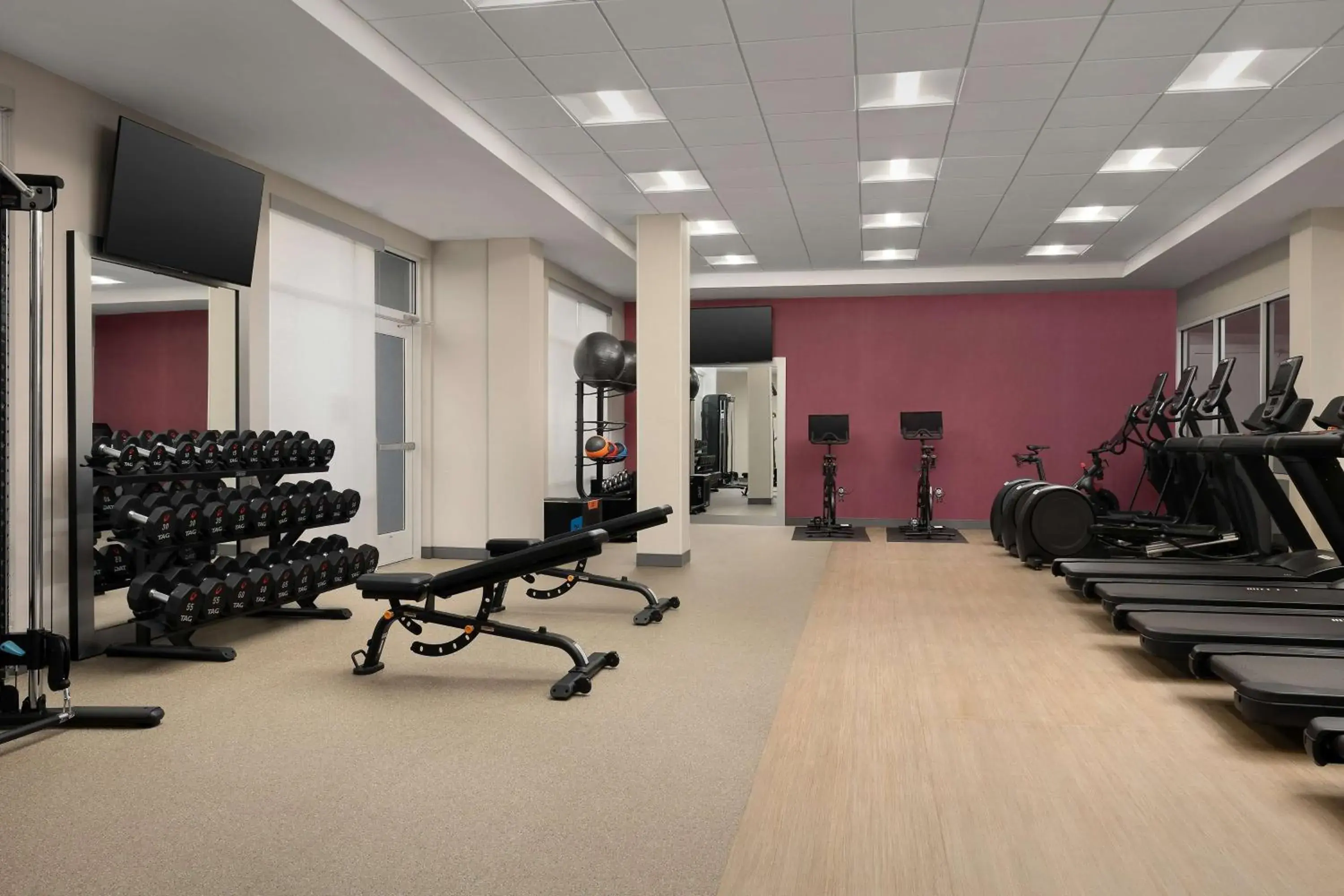 Fitness centre/facilities in Hampton Inn & Suites Durham University Medical Center Fitness centre/facilities in Hampton Inn & Suites Durham University Medical Center