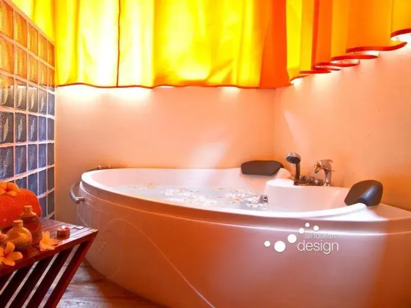 Spa and wellness centre/facilities, Bathroom in Hibiscus Boutique Hotel