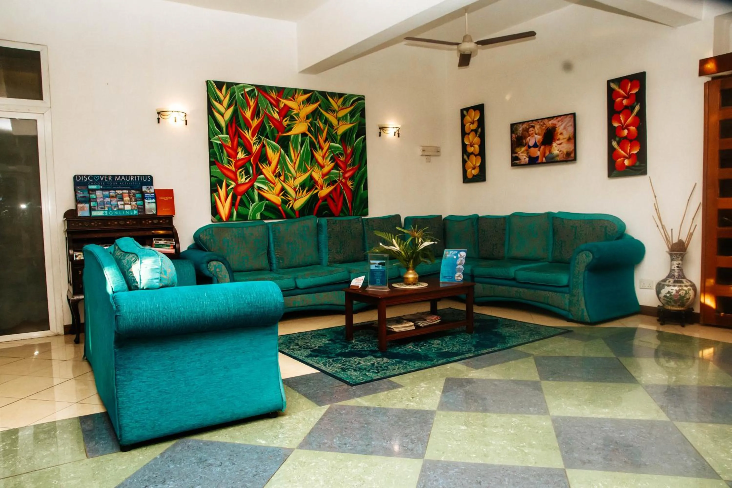 Lobby or reception in Hibiscus Boutique Hotel