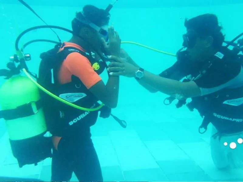 Diving in Hibiscus Boutique Hotel