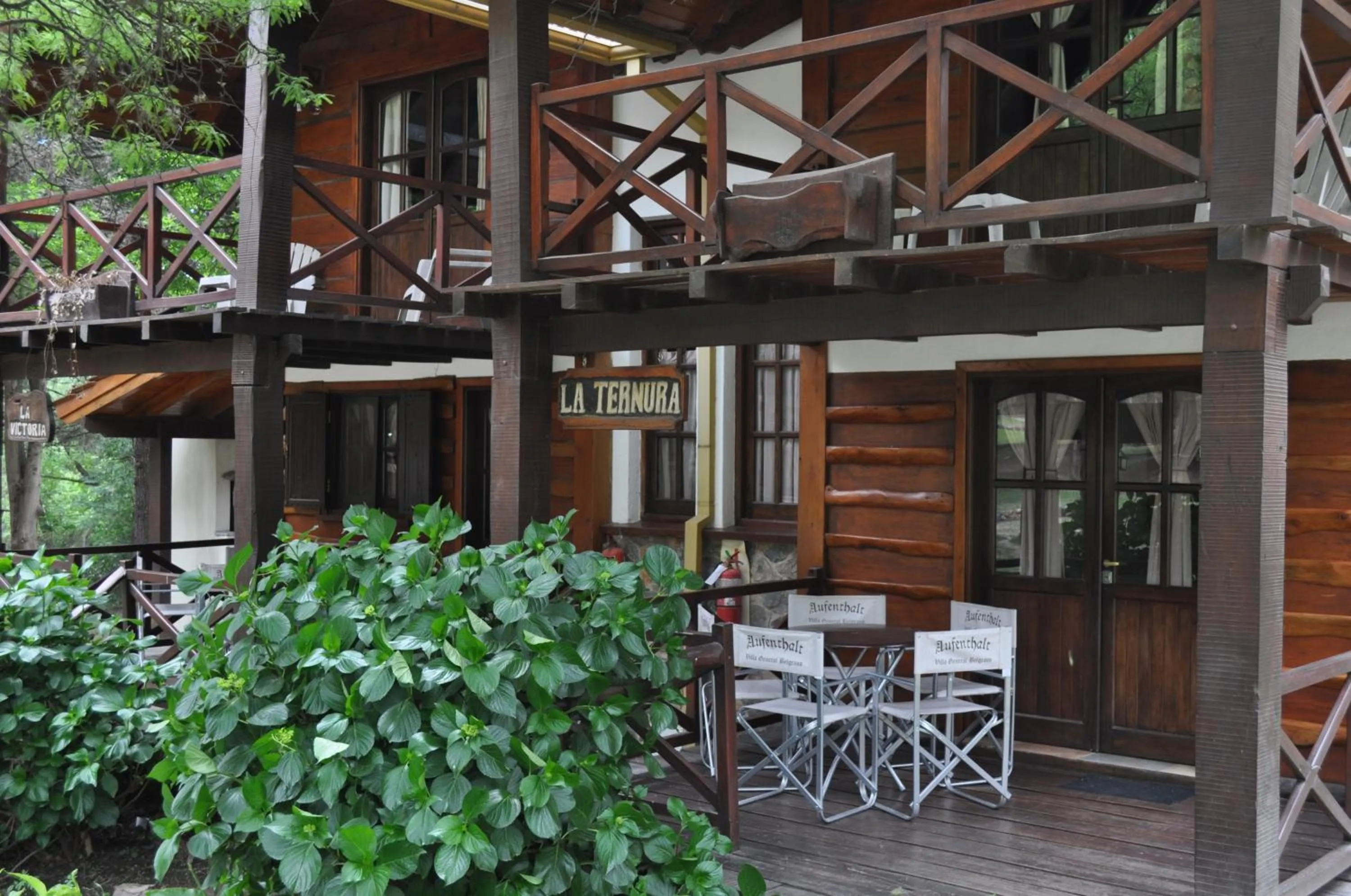 Facade/entrance in Cabañas Aufenthalt