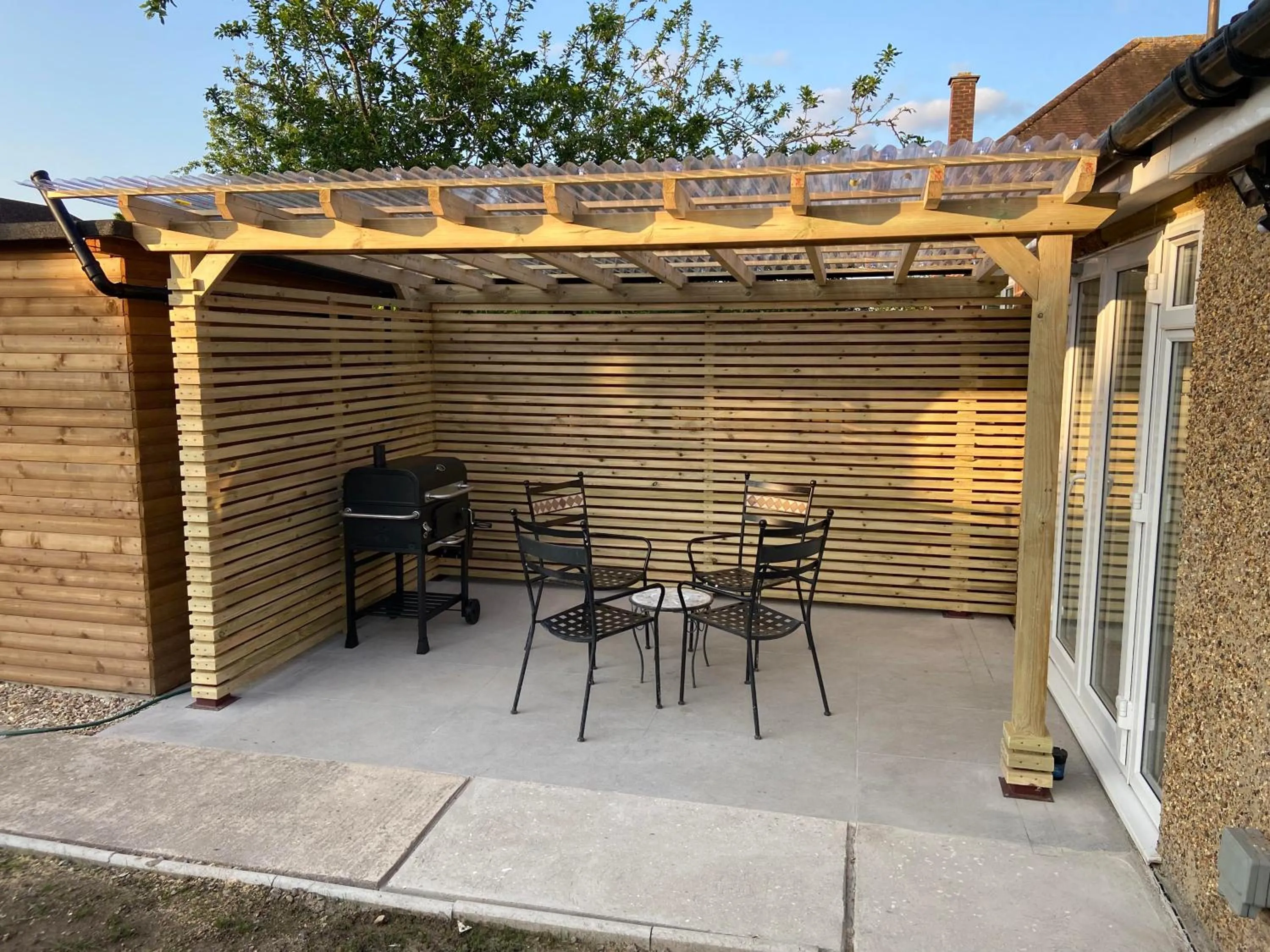 Property building in Stylish Suites with kitchenette