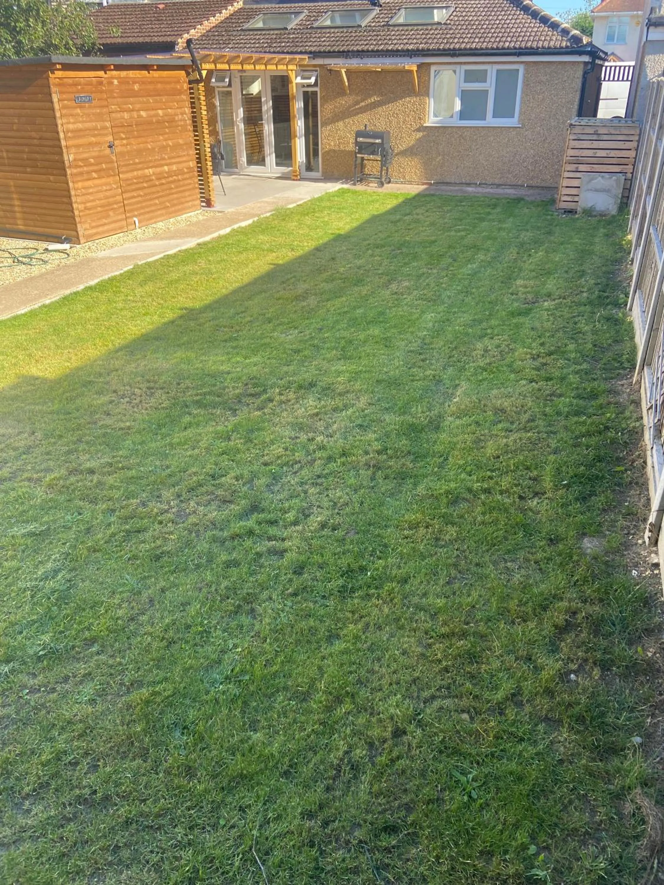 Garden in Stylish Suites with kitchenette