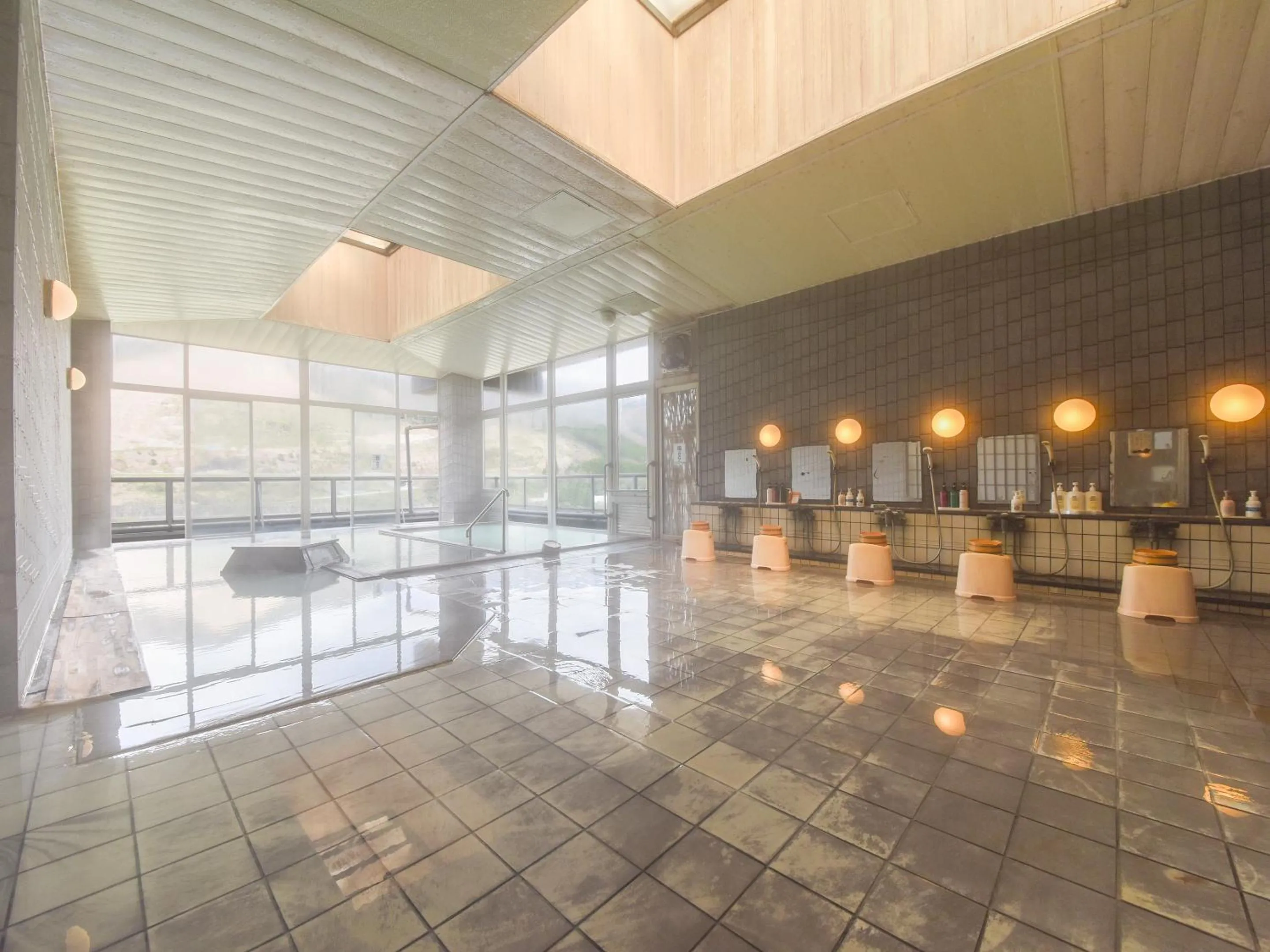 Hot Spring Bath in Bousenkaku