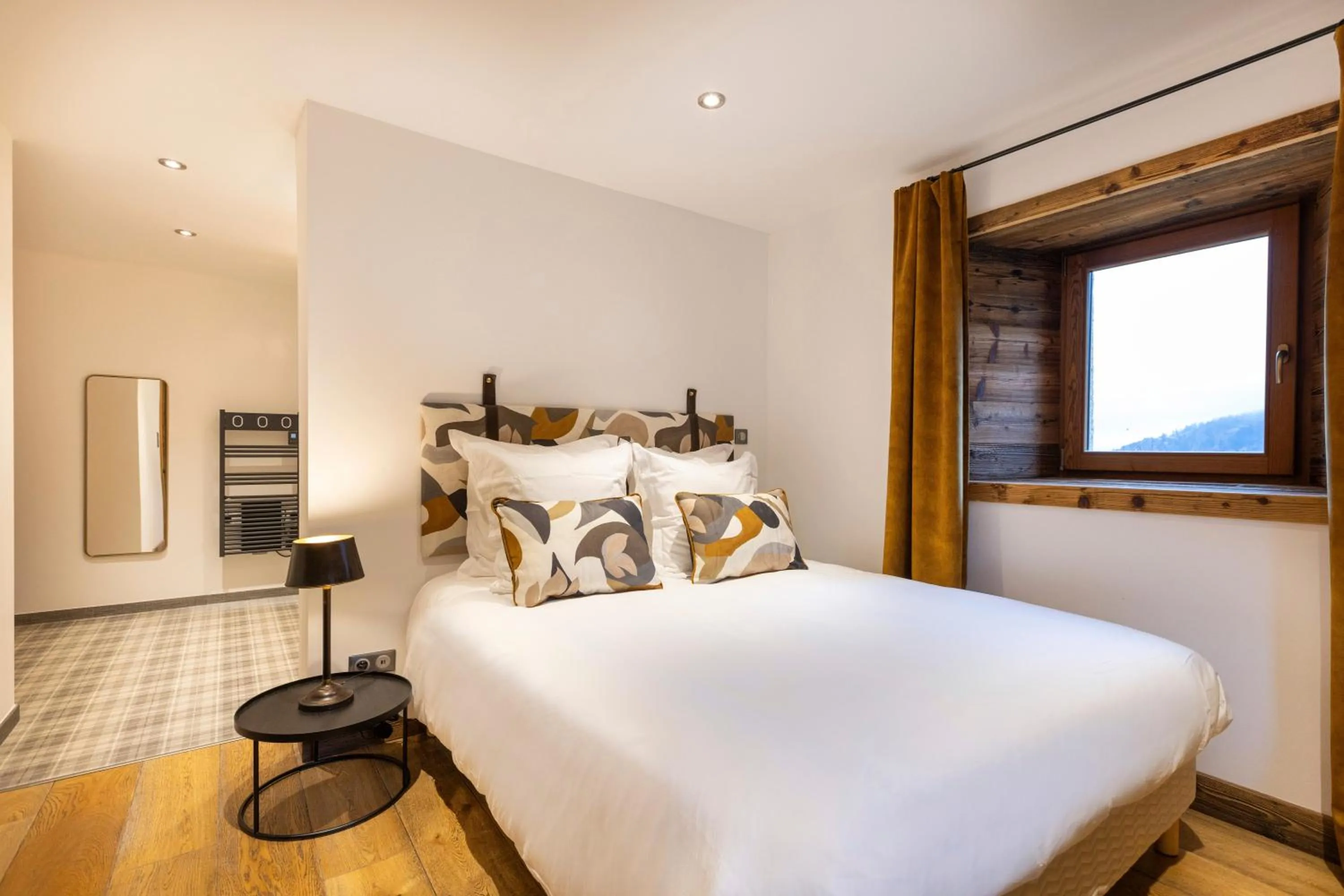 Photo of the whole room, Bed in Wanderful Life MontBlanc refuge haut de gamme