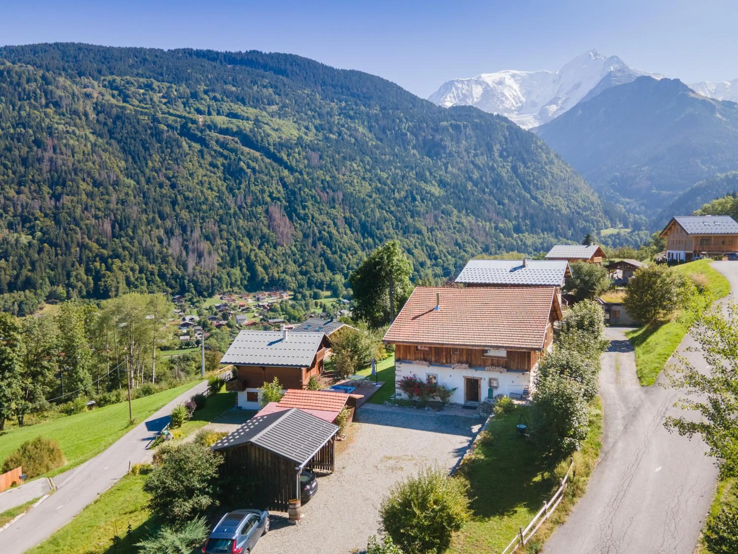 Property building in Wanderful Life MontBlanc refuge haut de gamme