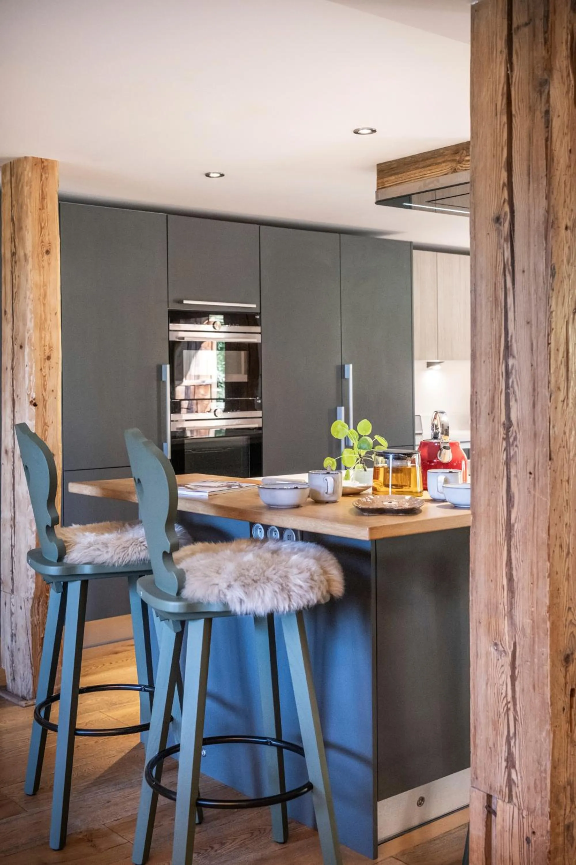 Seating area in Wanderful Life MontBlanc refuge haut de gamme