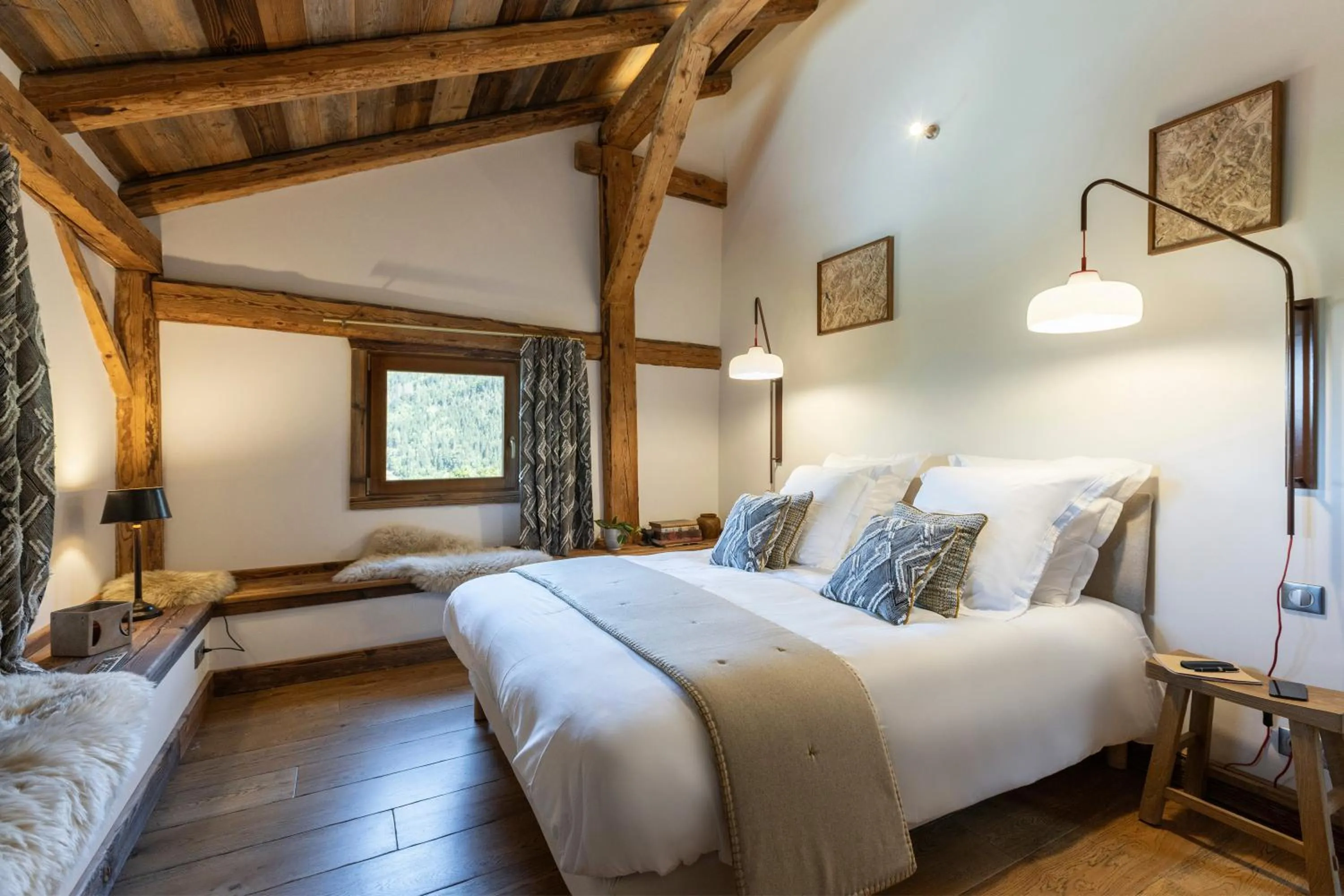 Photo of the whole room, Bed in Wanderful Life MontBlanc refuge haut de gamme