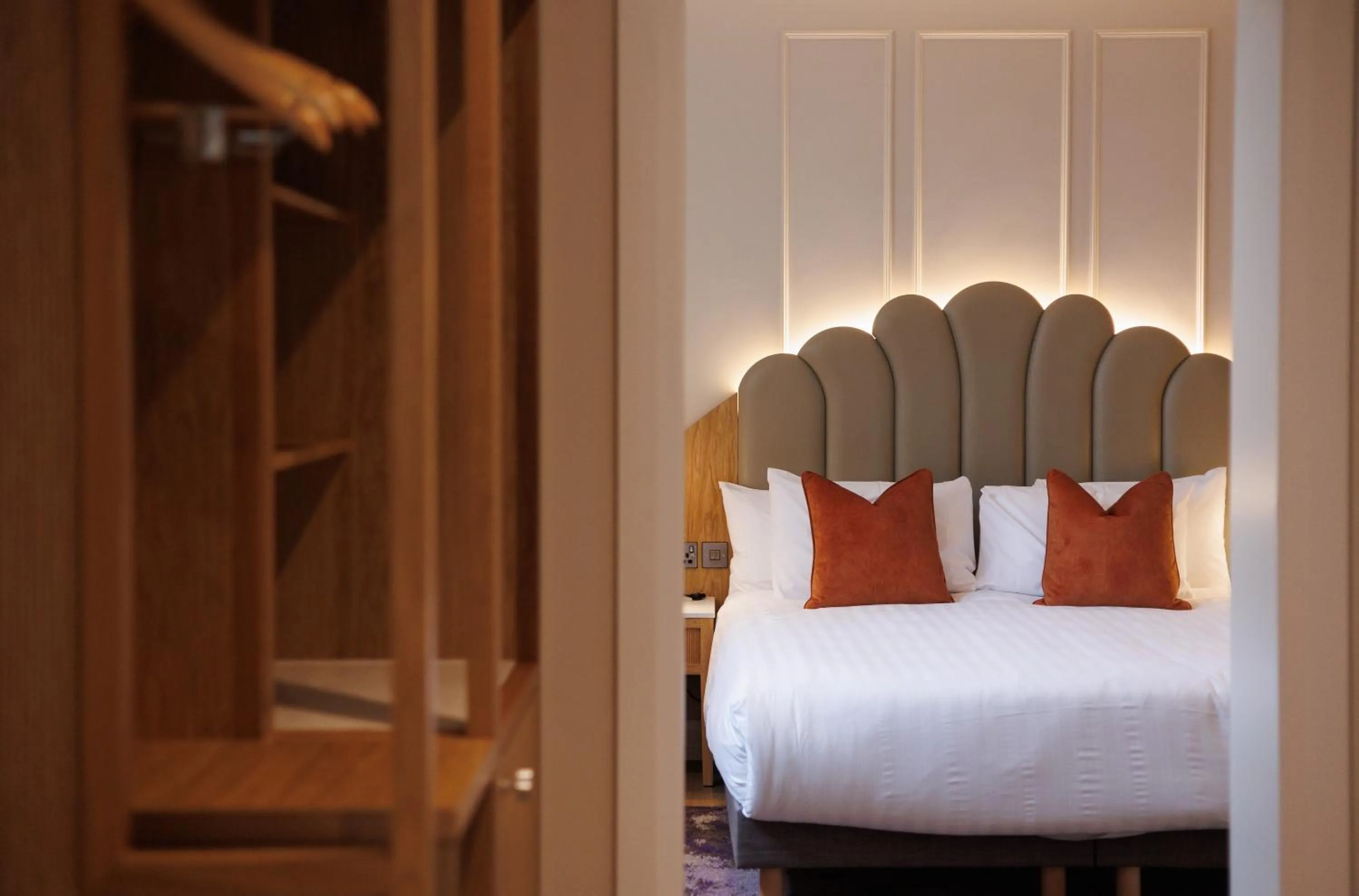 Bed in The Malone Hotel