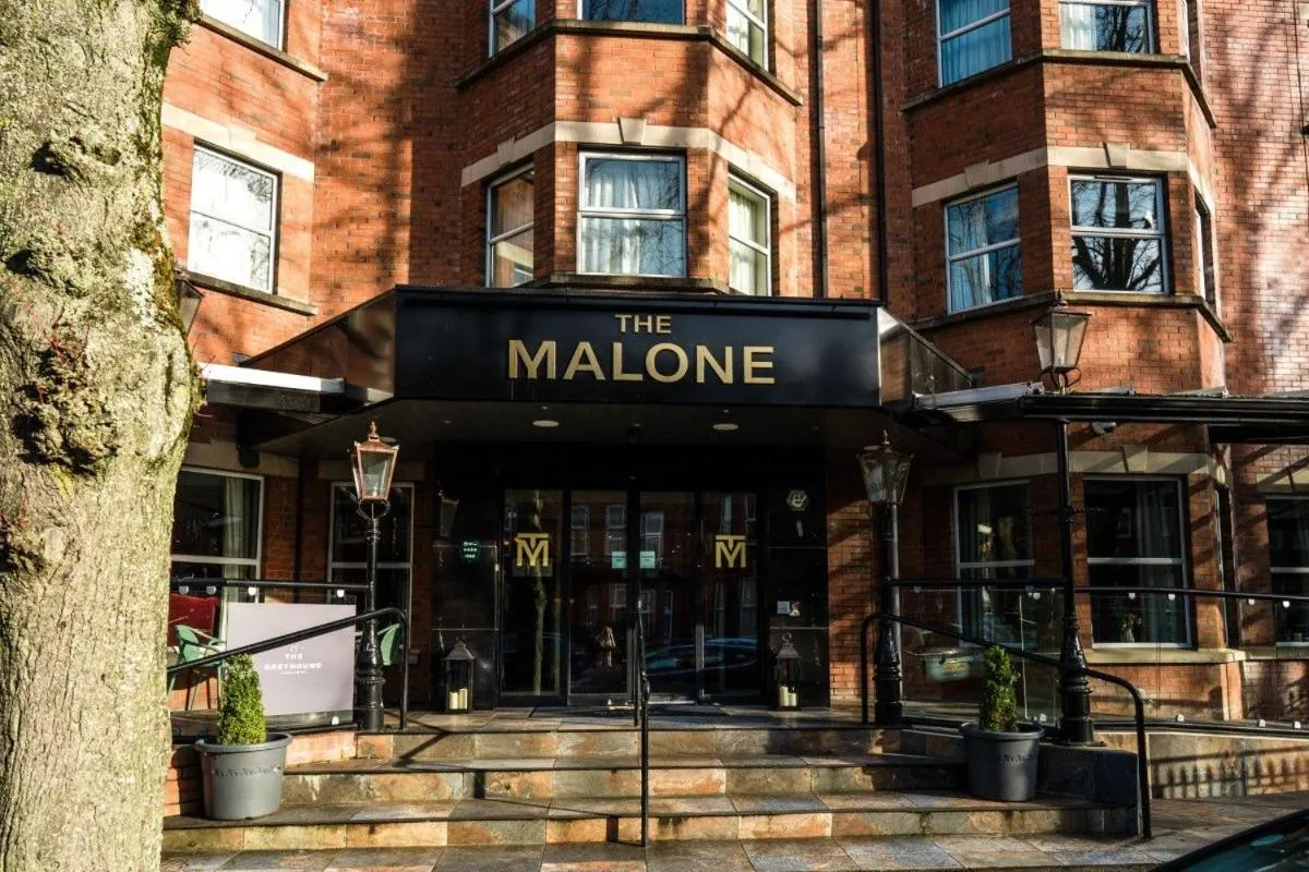 Facade/entrance in The Malone Hotel