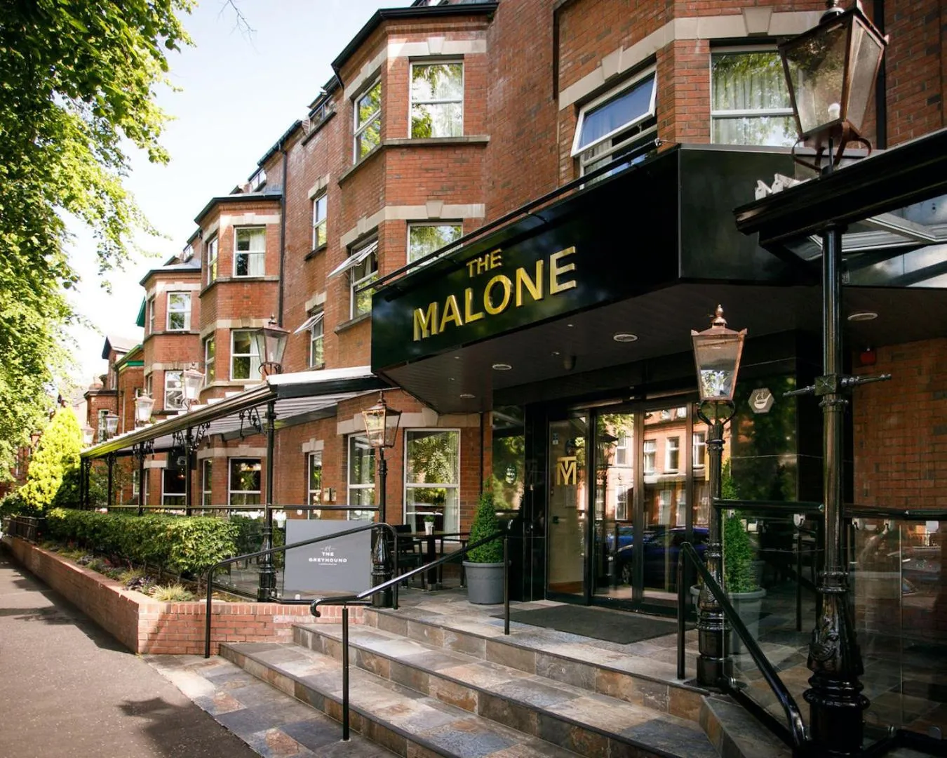 Facade/entrance in The Malone Hotel