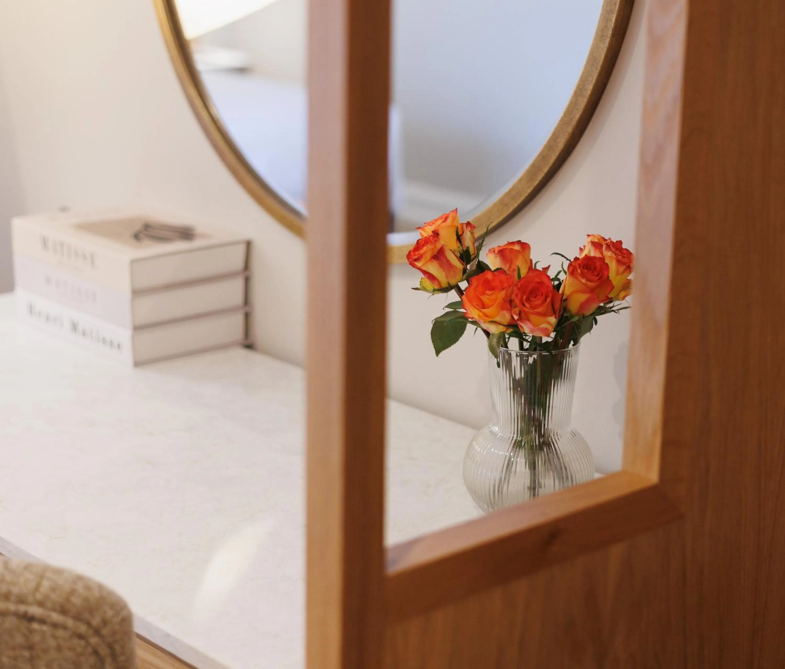 Bedroom, Bed in The Malone Hotel