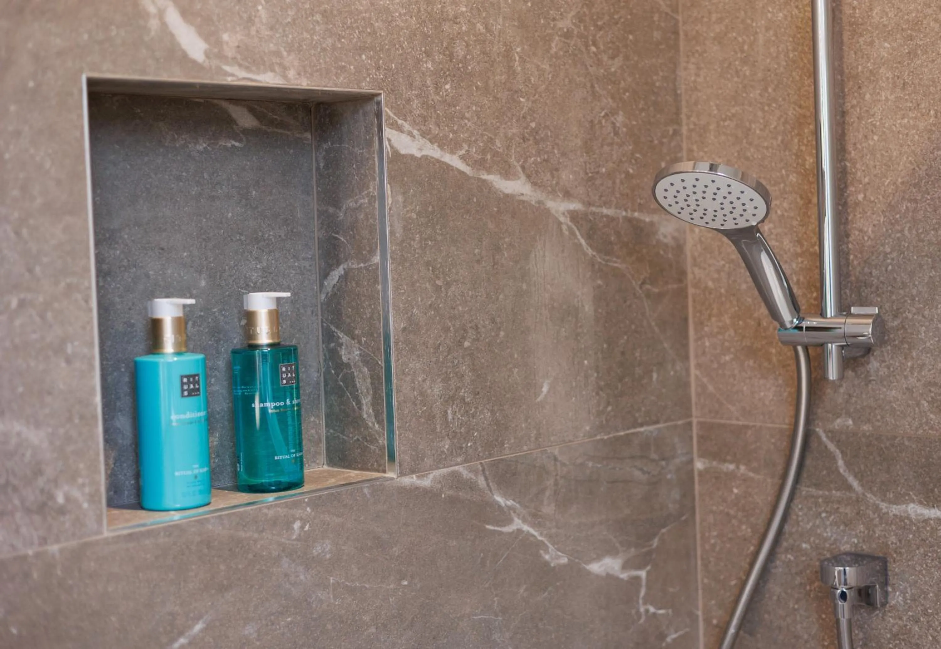 Bathroom in The Malone Hotel