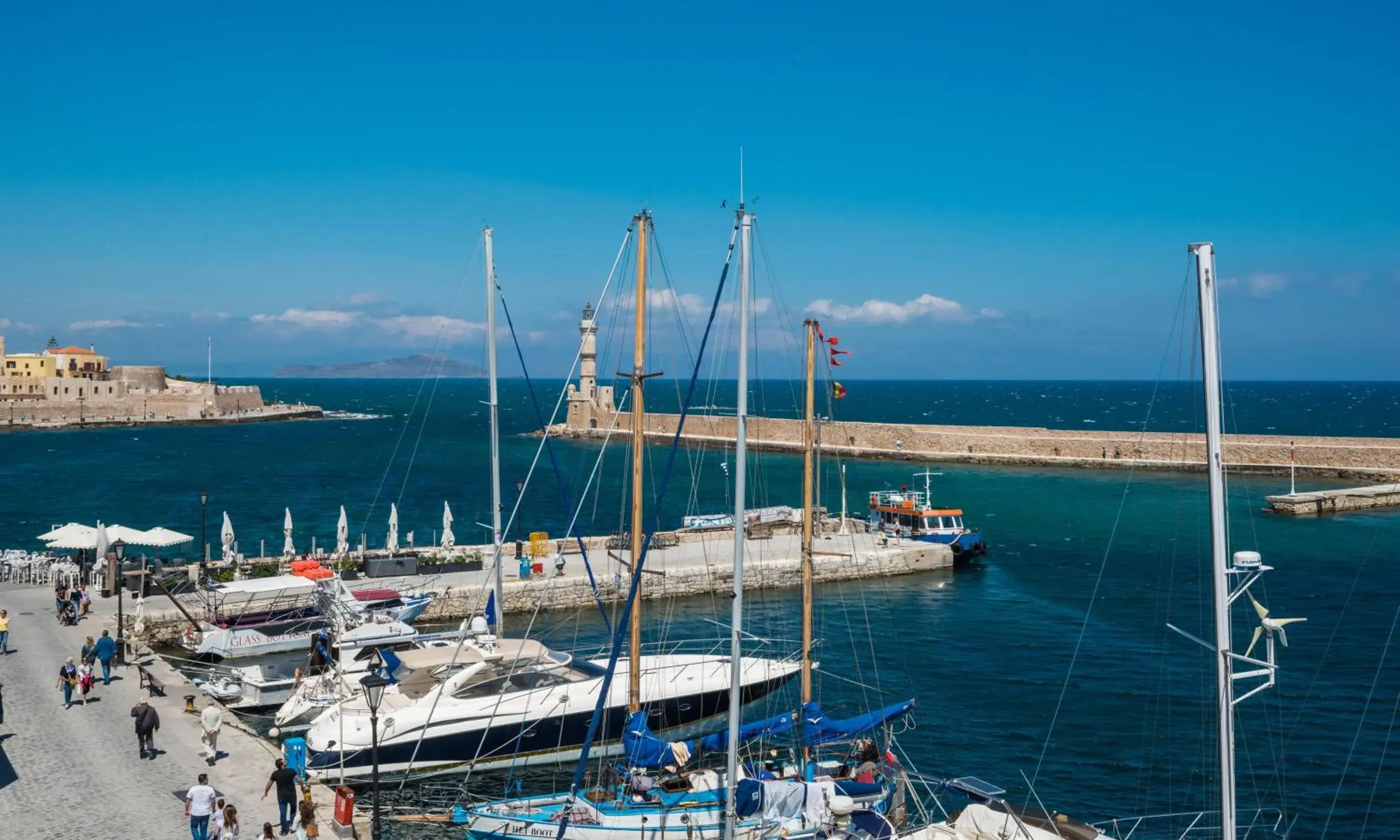 Sea view in Ambassadors Residence Boutique Hotel Sea view in Ambassadors Residence Boutique Hotel