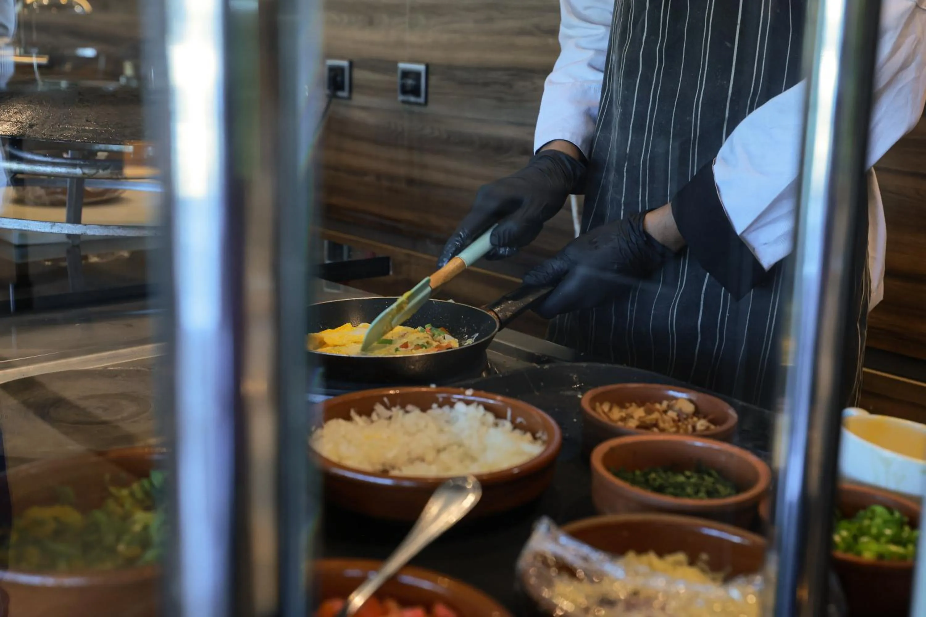 Buffet breakfast in Jeddah Homes Boutique Hotel