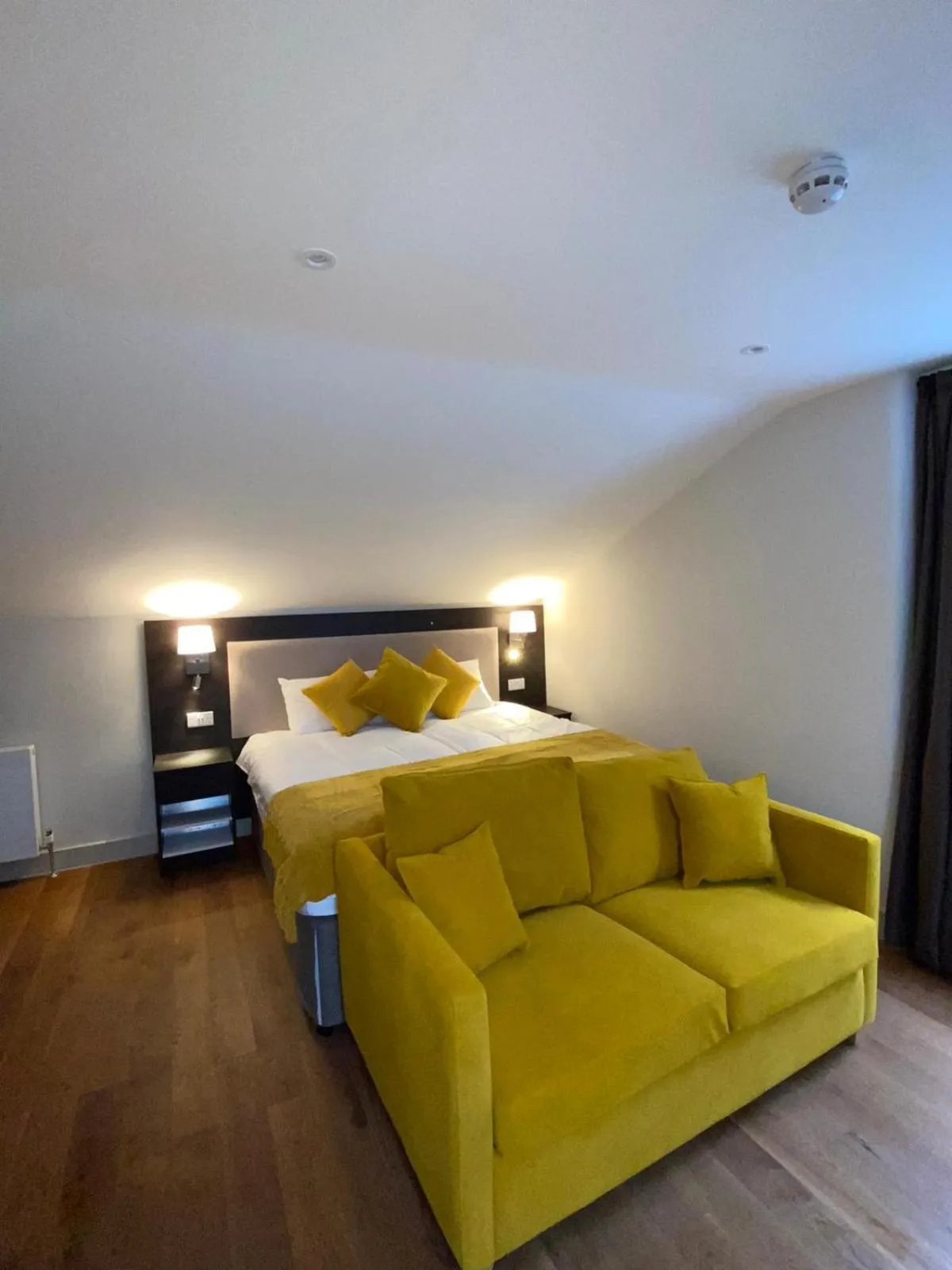 Bed in Notting Hill House