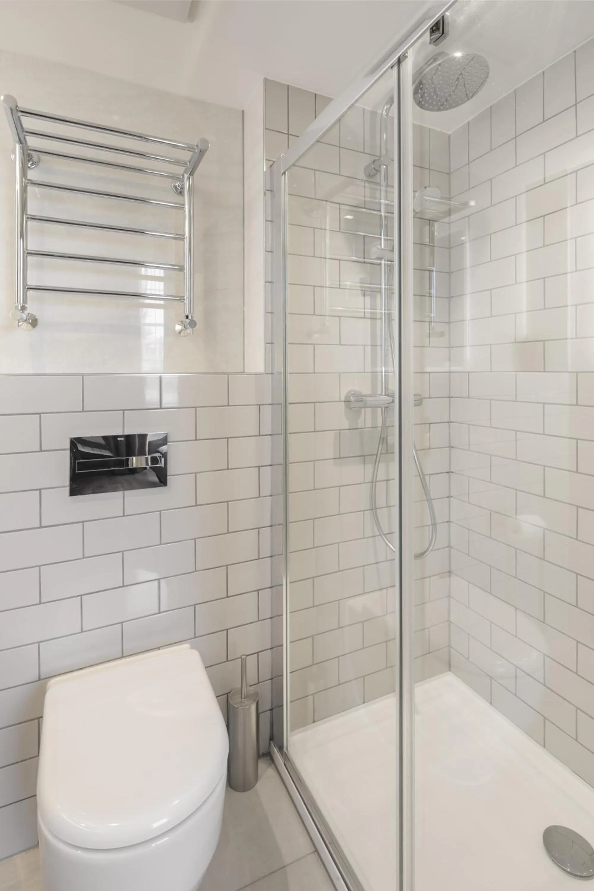 Shower in Notting Hill House