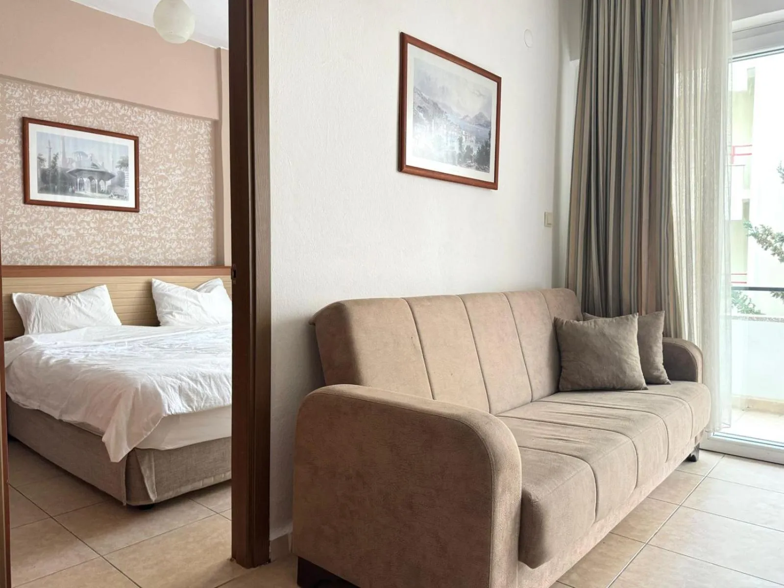 Living room, Bed in Agora Apart Hotel