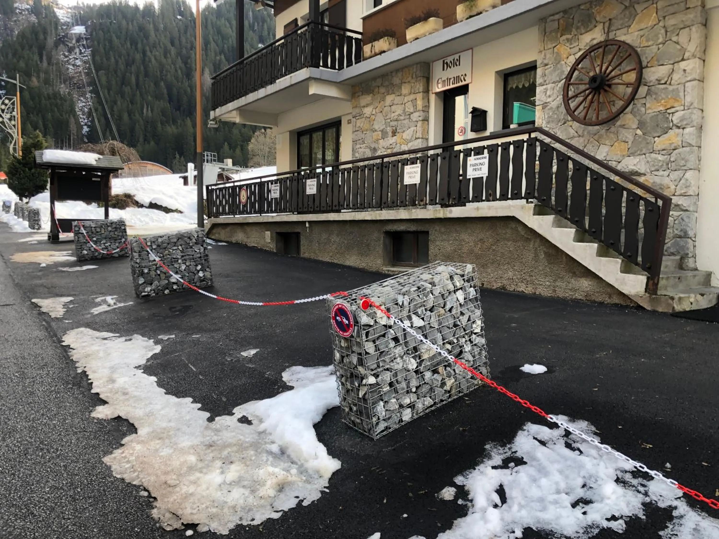 Property building in Hôtel la Kinkerne