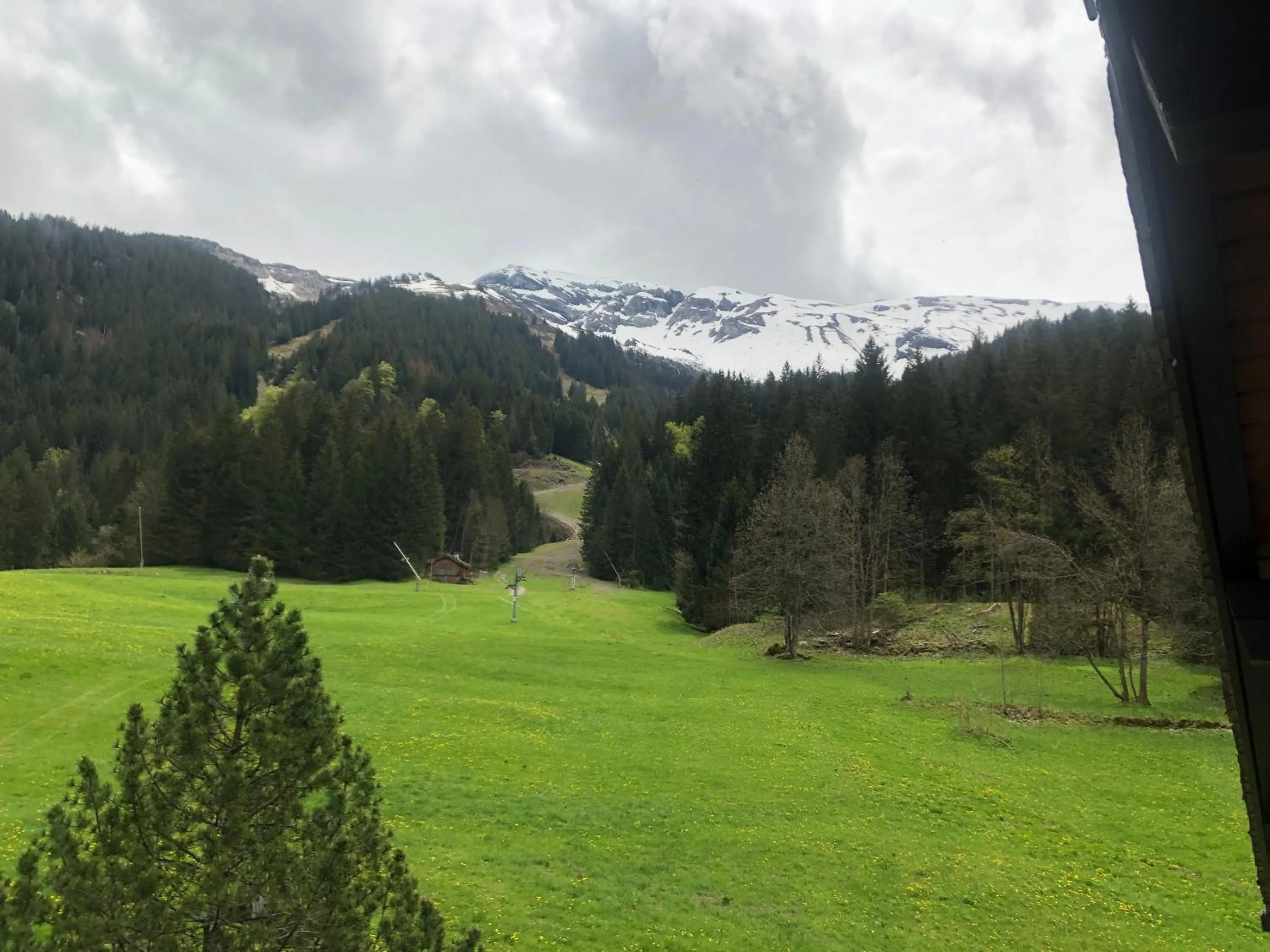 Spring in Hôtel la Kinkerne