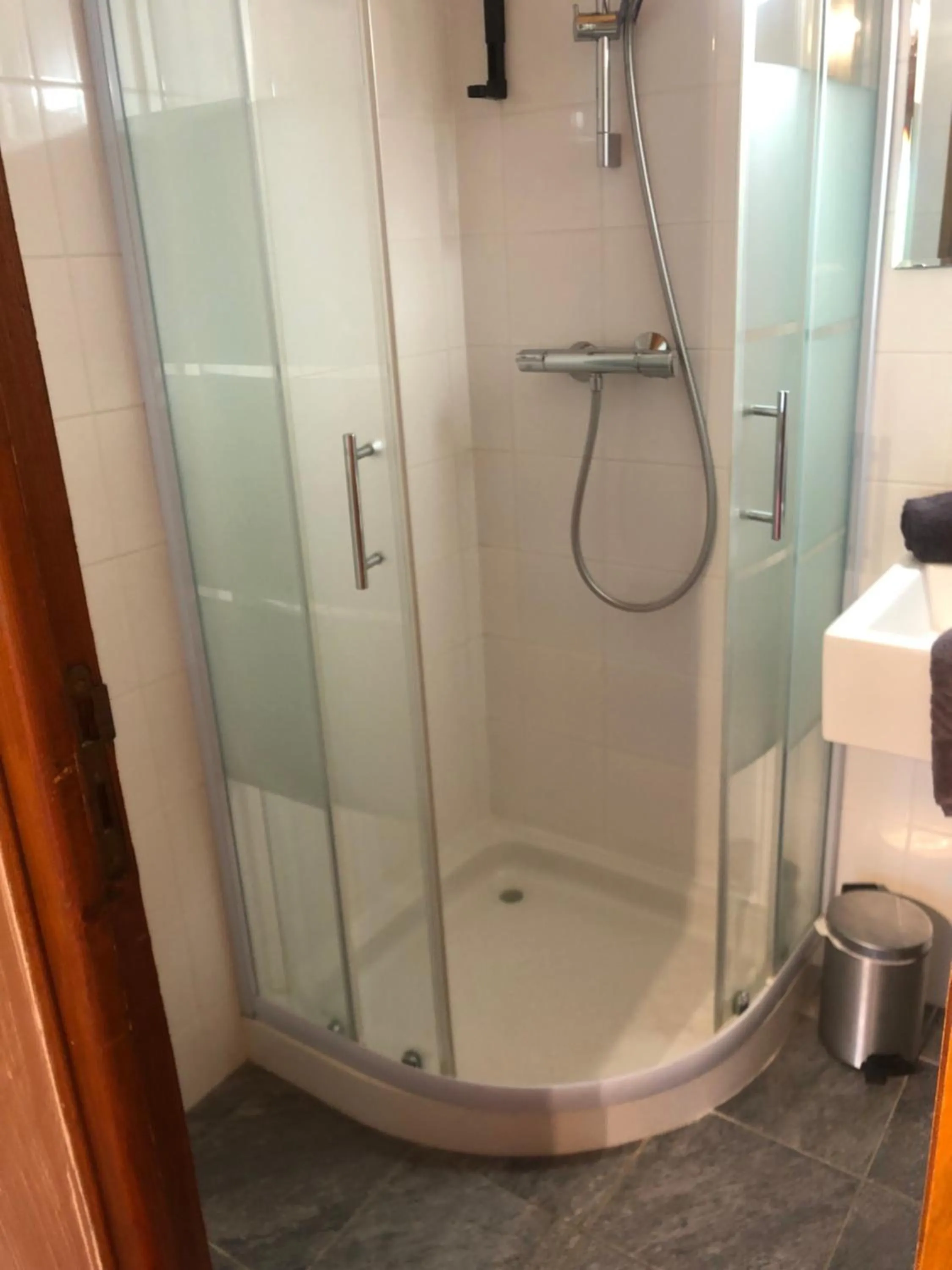 Bathroom in Hôtel la Kinkerne