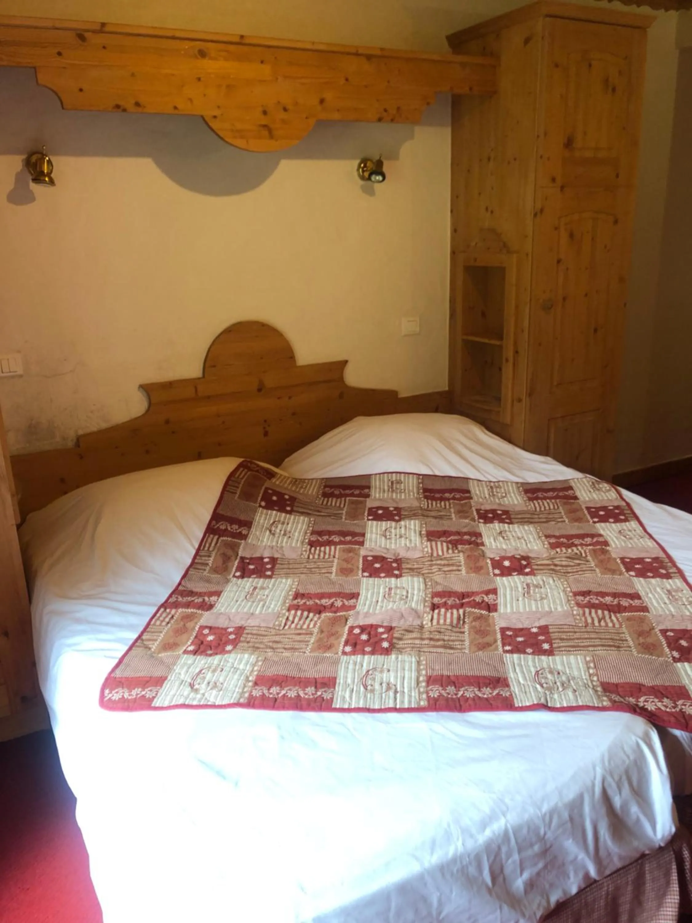 Bed in Hôtel la Kinkerne