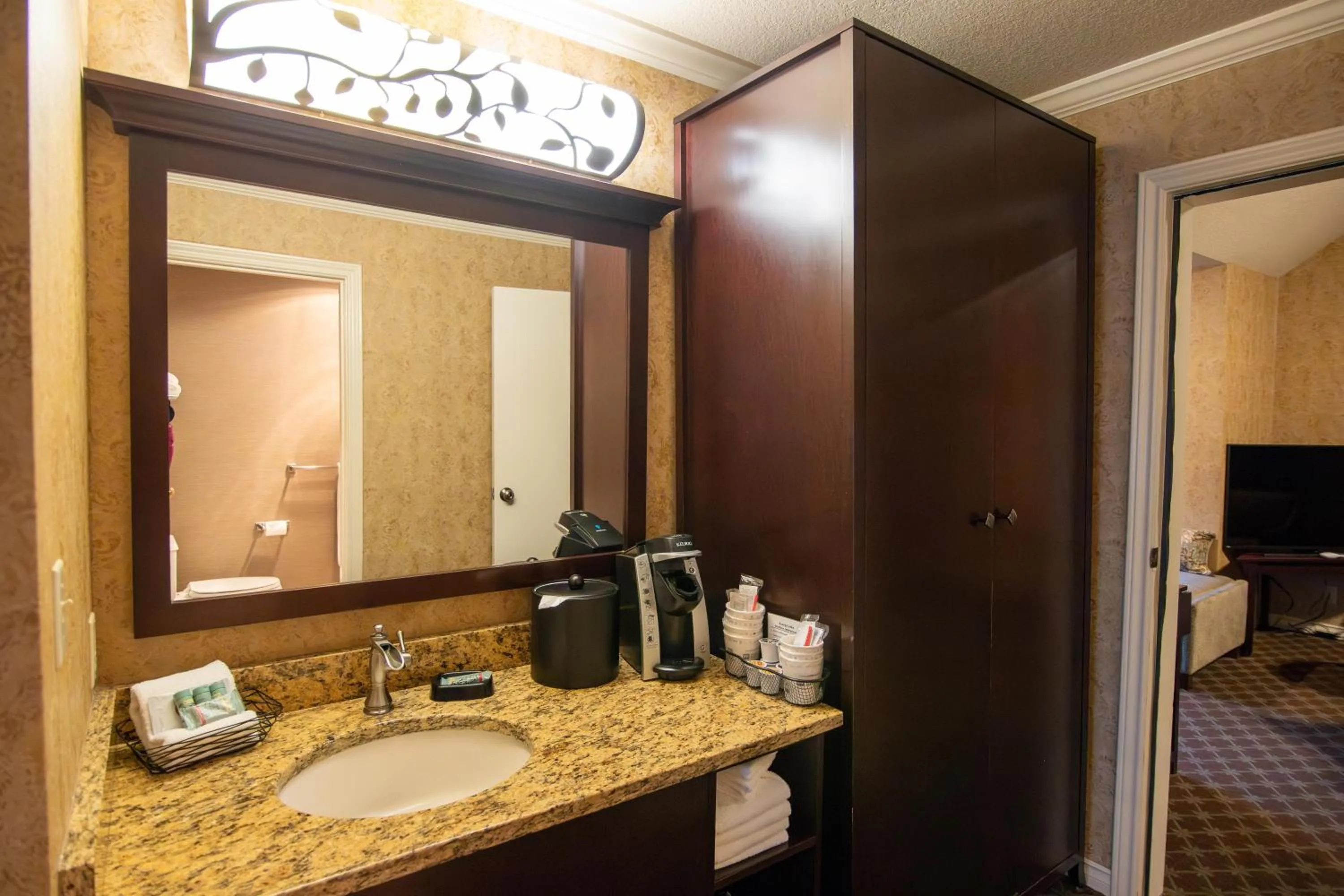 Bathroom in The Bard's Inn - BW Signature Collection by Best Western