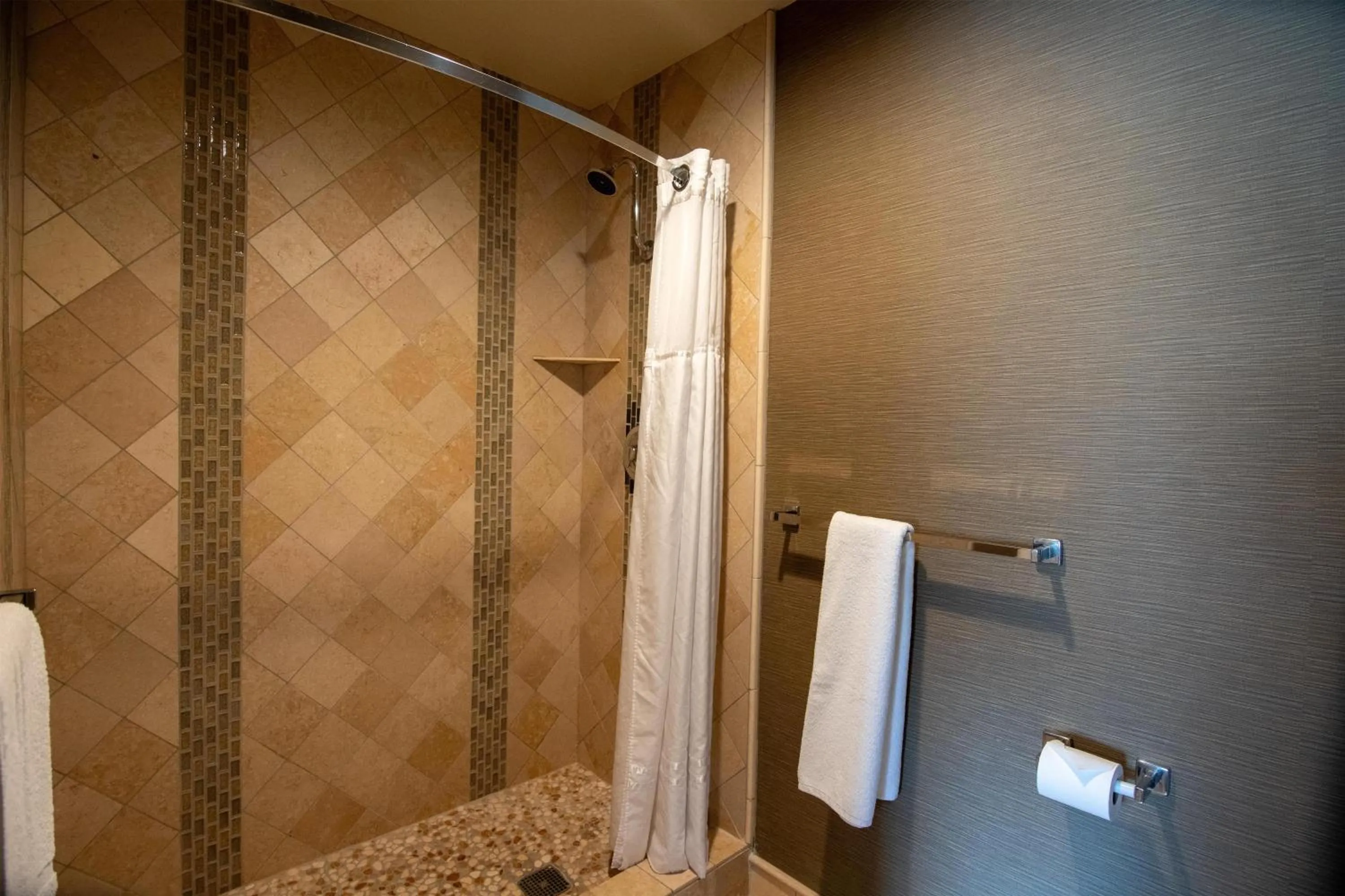 Bathroom in The Bard's Inn - BW Signature Collection by Best Western