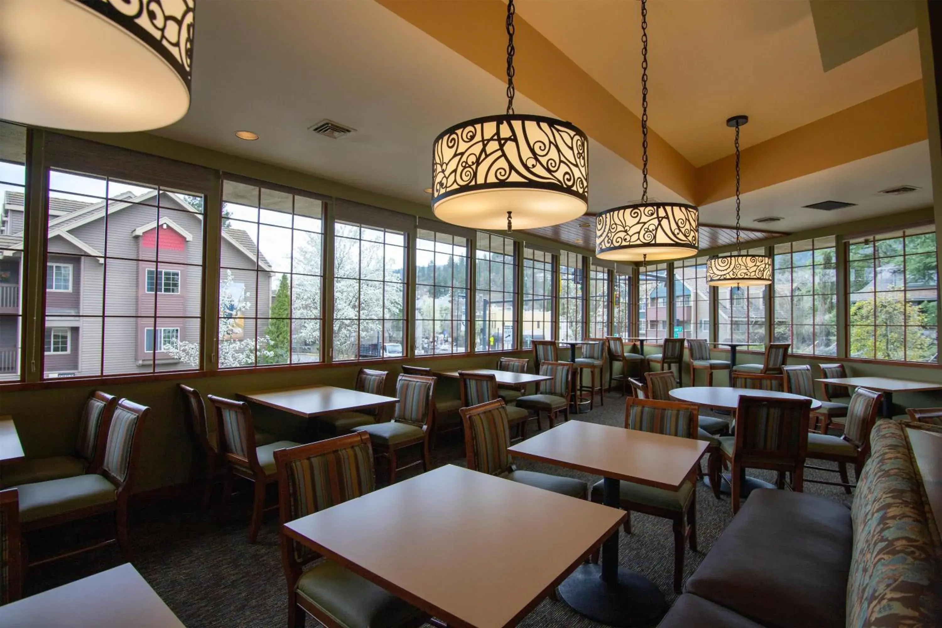 Breakfast in The Bard's Inn - BW Signature Collection by Best Western Breakfast in The Bard's Inn - BW Signature Collection by Best Western