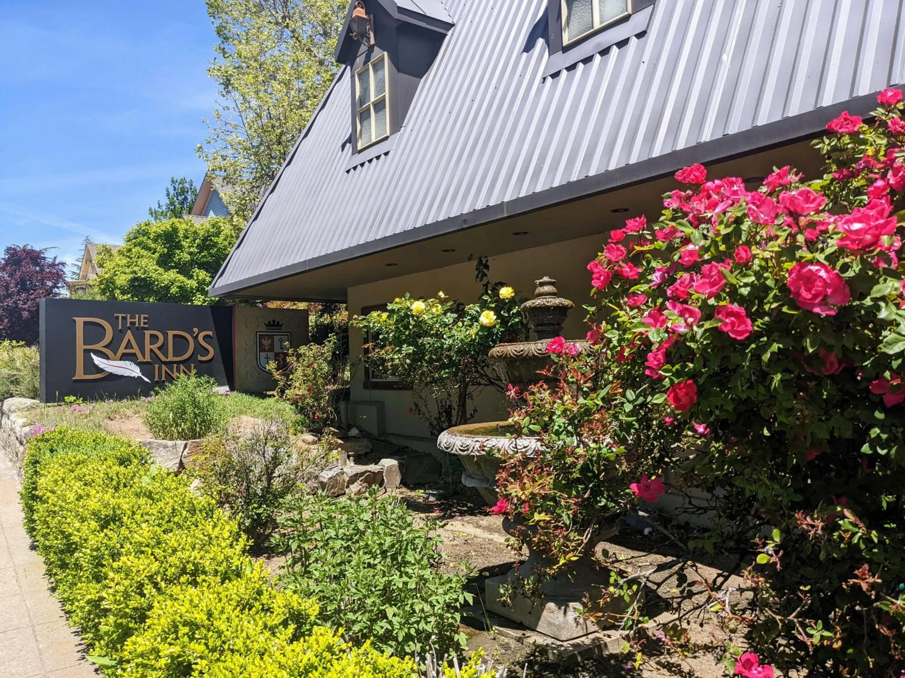 Property building in The Bard's Inn - BW Signature Collection by Best Western