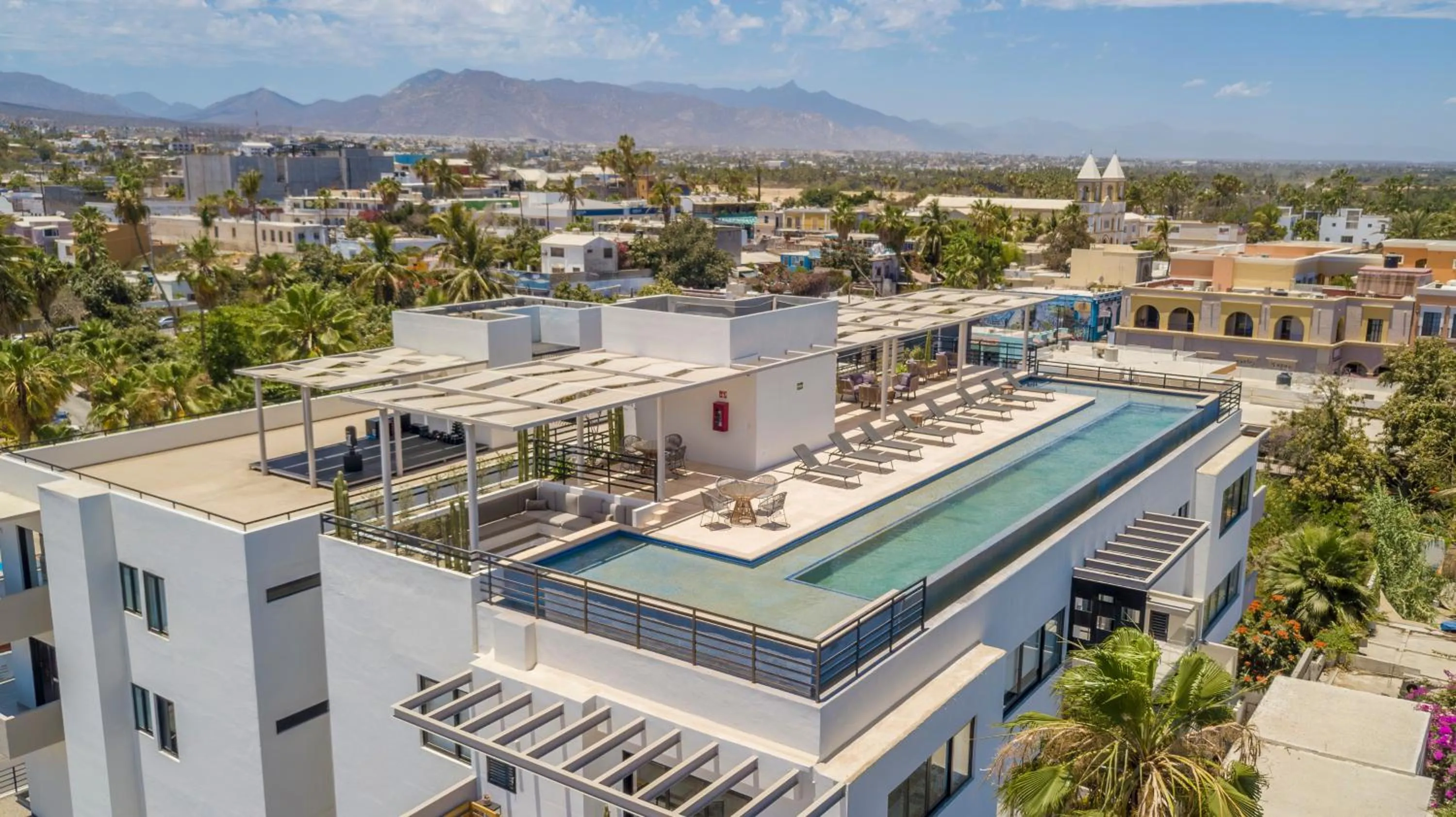 Property building in Lumina at Cardinal San José del Cabo