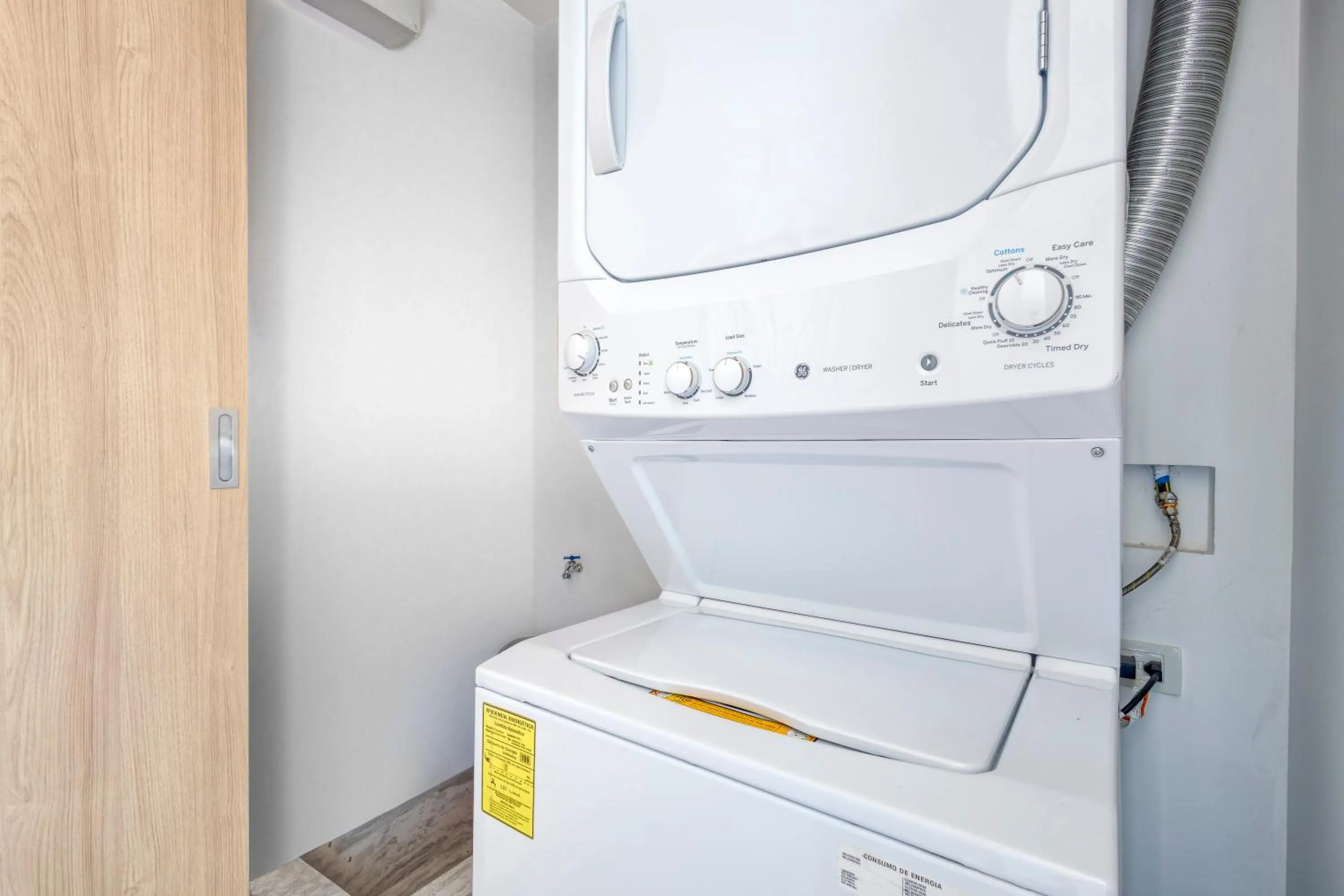 washing machine in Lumina at Cardinal San José del Cabo