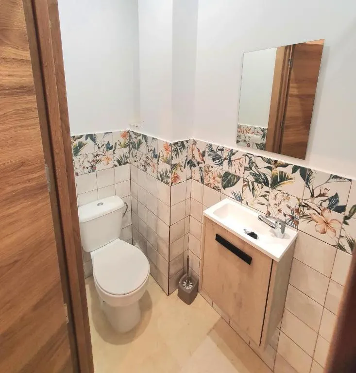 PLAZA HOME ResEst