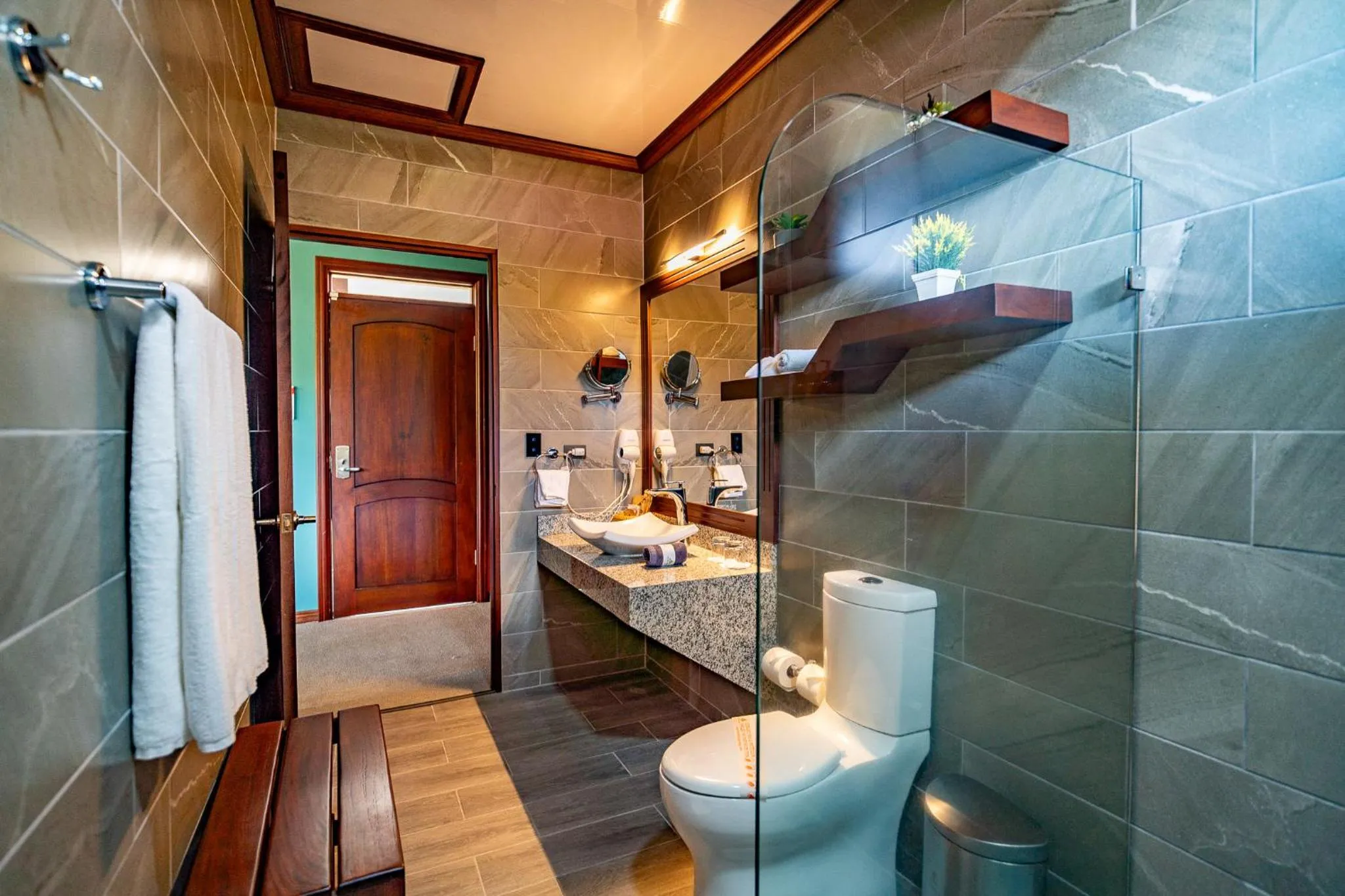 Shower in Hotel Arenal Springs Resort & Spa