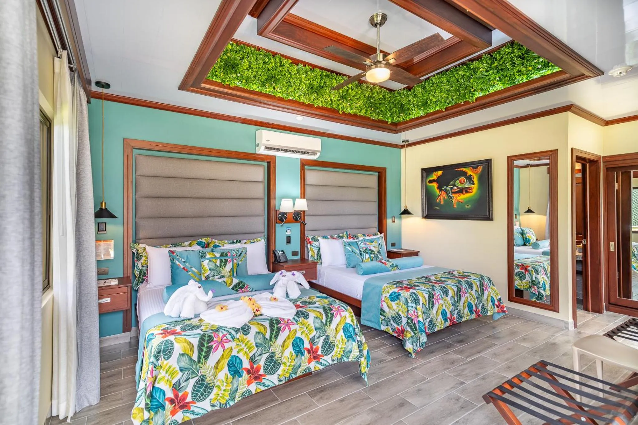 Bed in Hotel Arenal Springs Resort & Spa