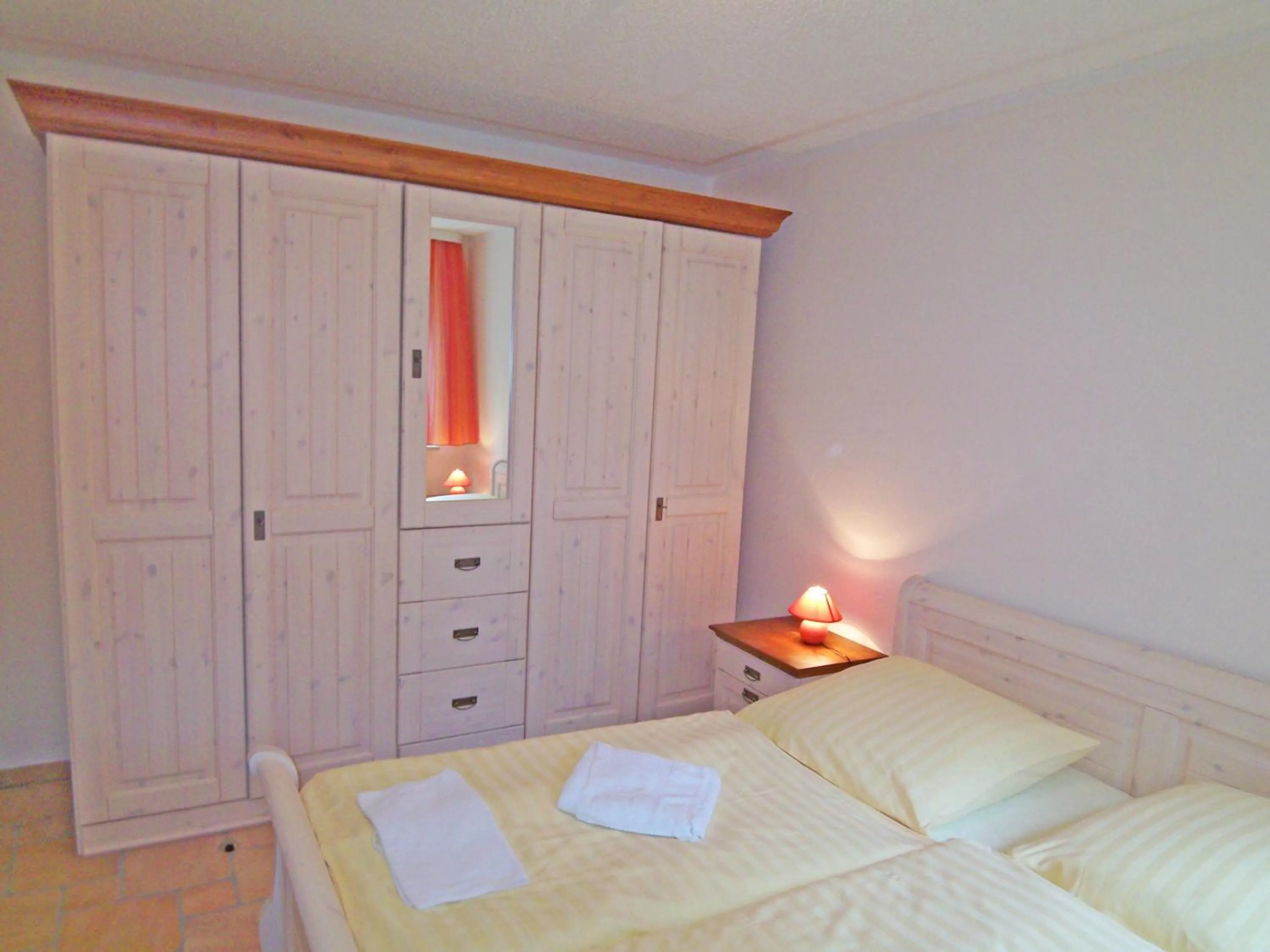 Bedroom, Bed in Villa Seefisch