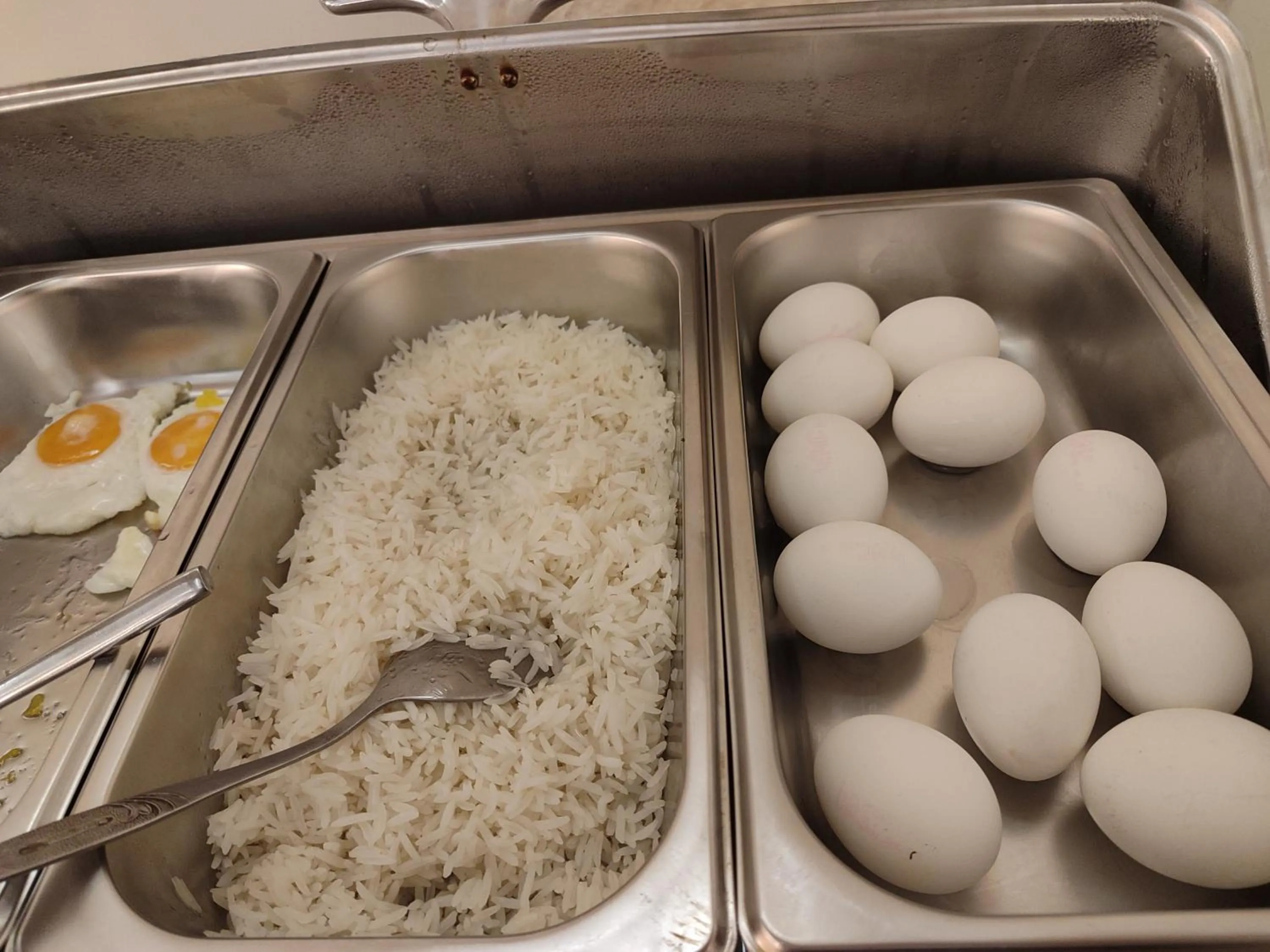 Breakfast in DeLin Hotel And Tours