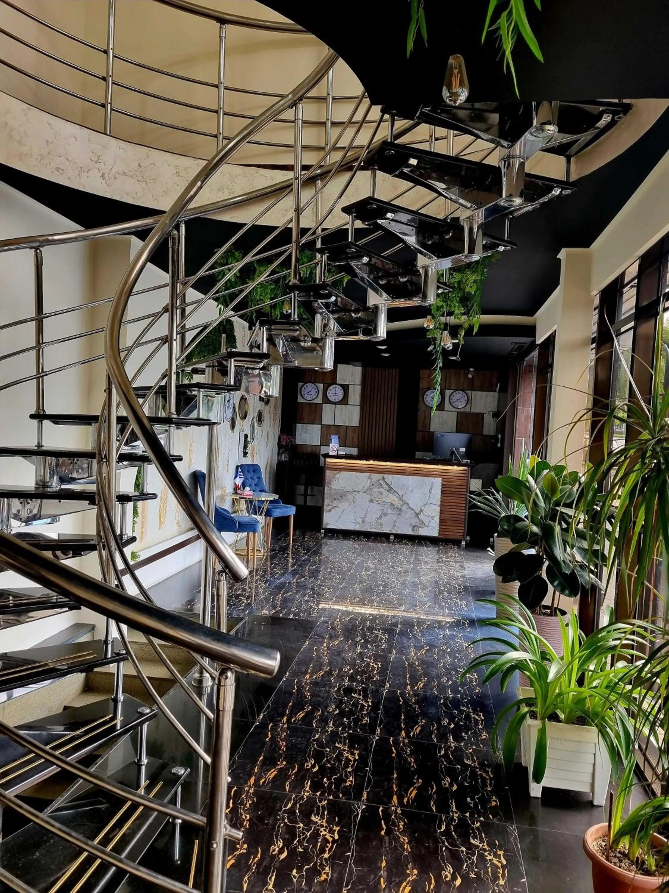 Lobby or reception in DeLin Hotel And Tours