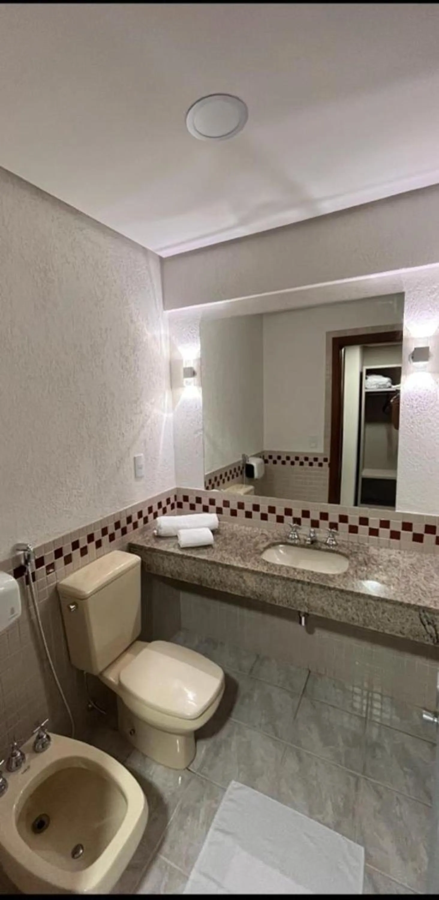 Bathroom in Hotel Dan Inn Uberlandia By Nacional Inn