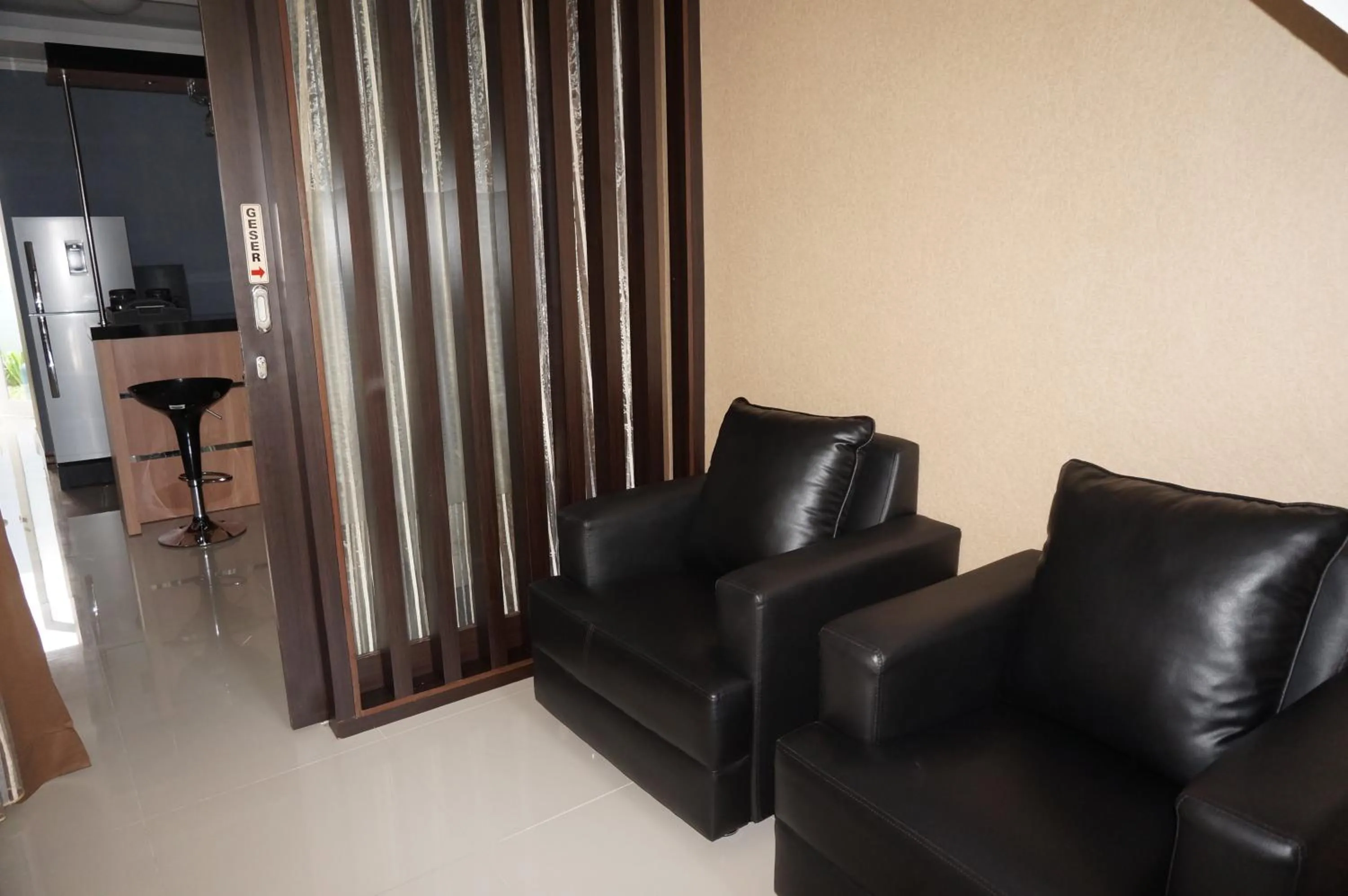 Property building in Safa Homestay