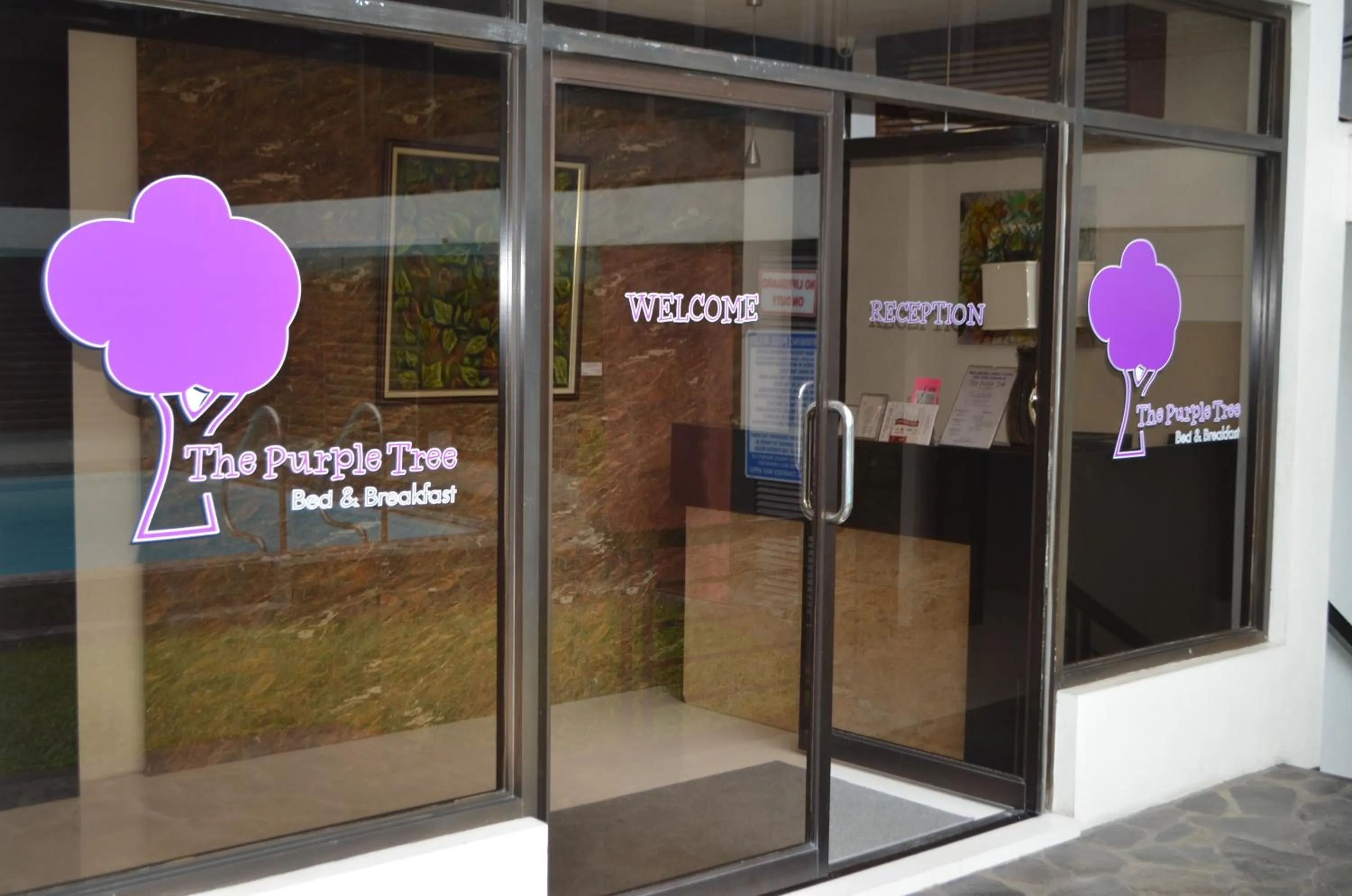 Facade/entrance in Purple Tree Bed & Breakfast