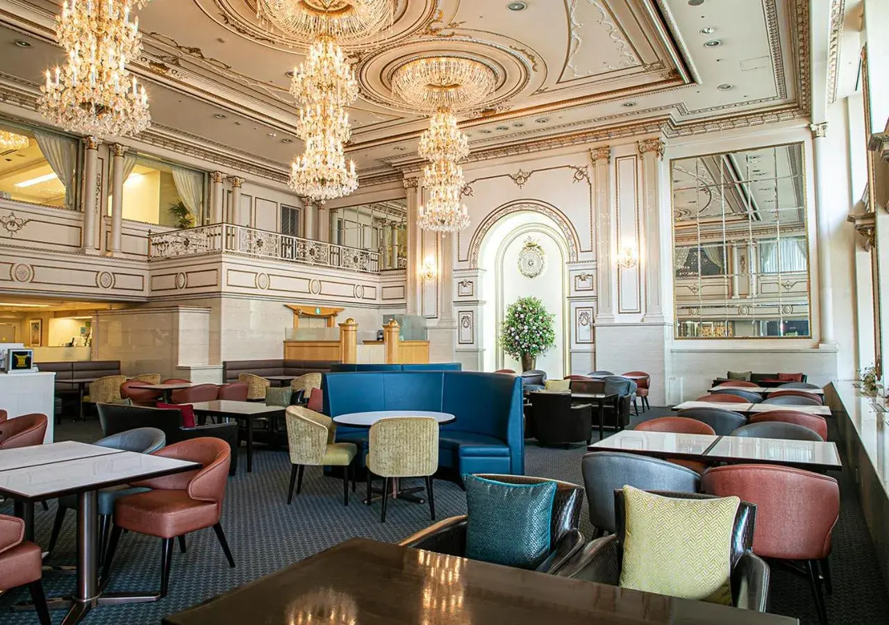 Lounge or bar in Shin Yokohama Grace Hotel Lounge or bar in Shin Yokohama Grace Hotel