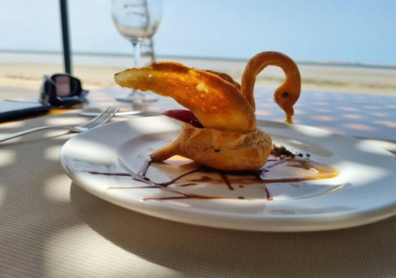 Restaurant/places to eat in PARAISO DAKHLA