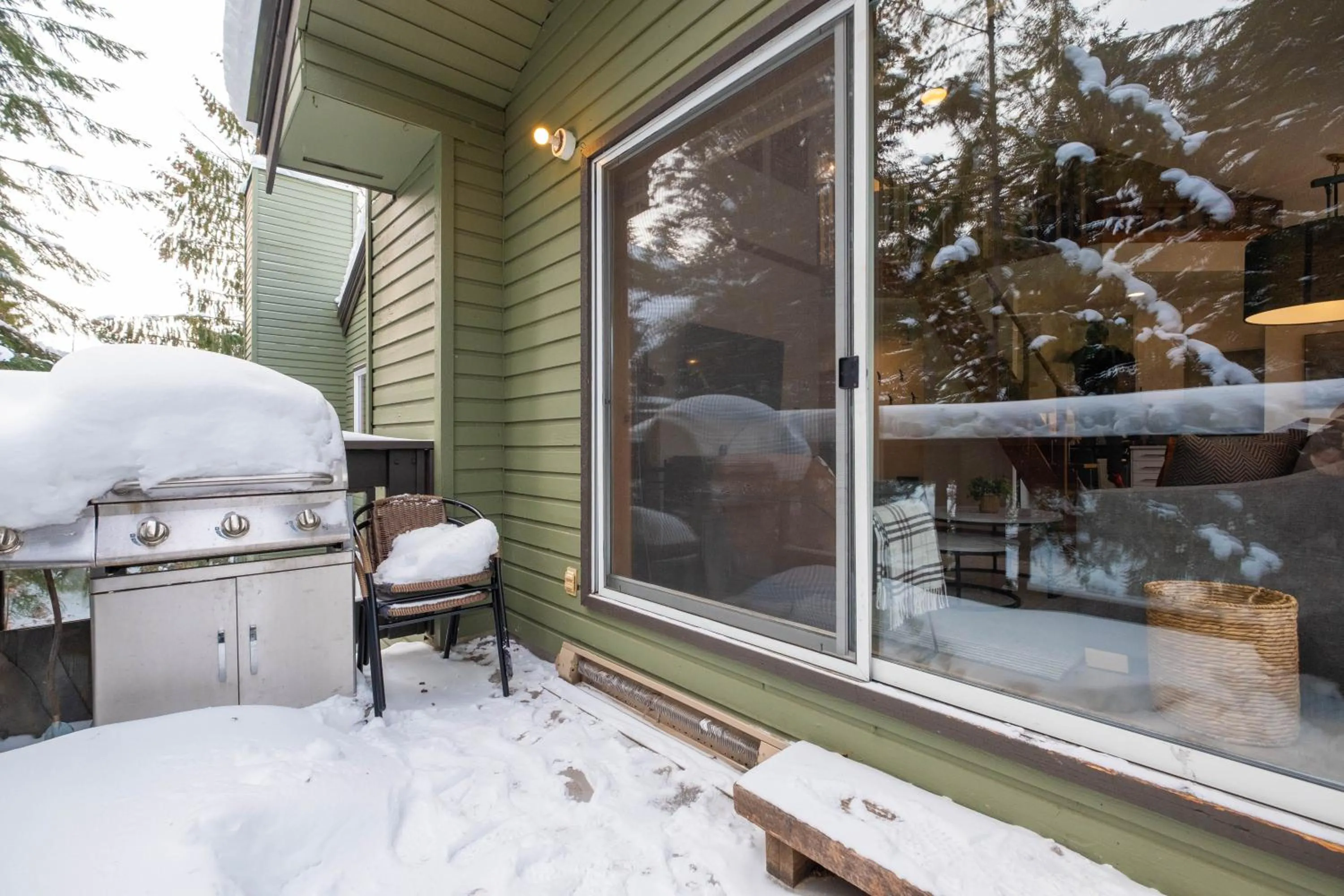 BBQ facilities in Powderview by Outpost Whistler