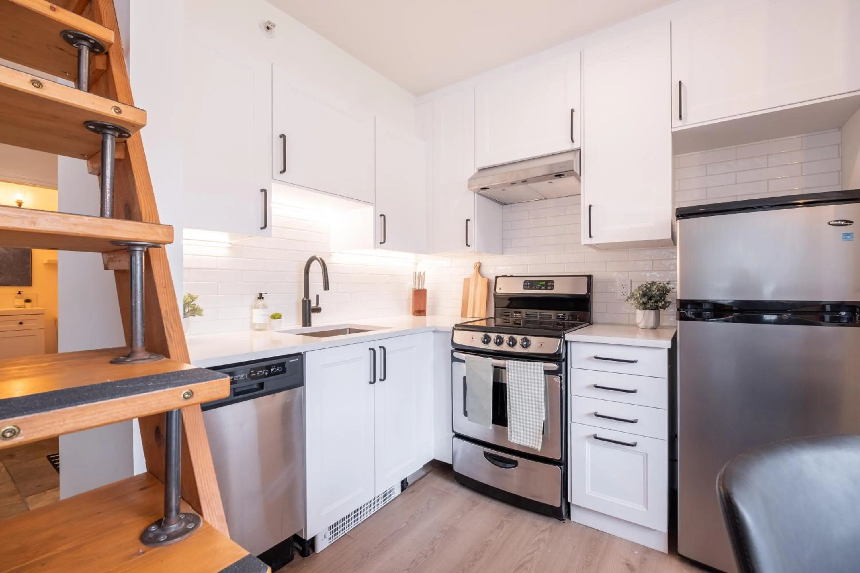 dishwasher in Powderview by Outpost Whistler