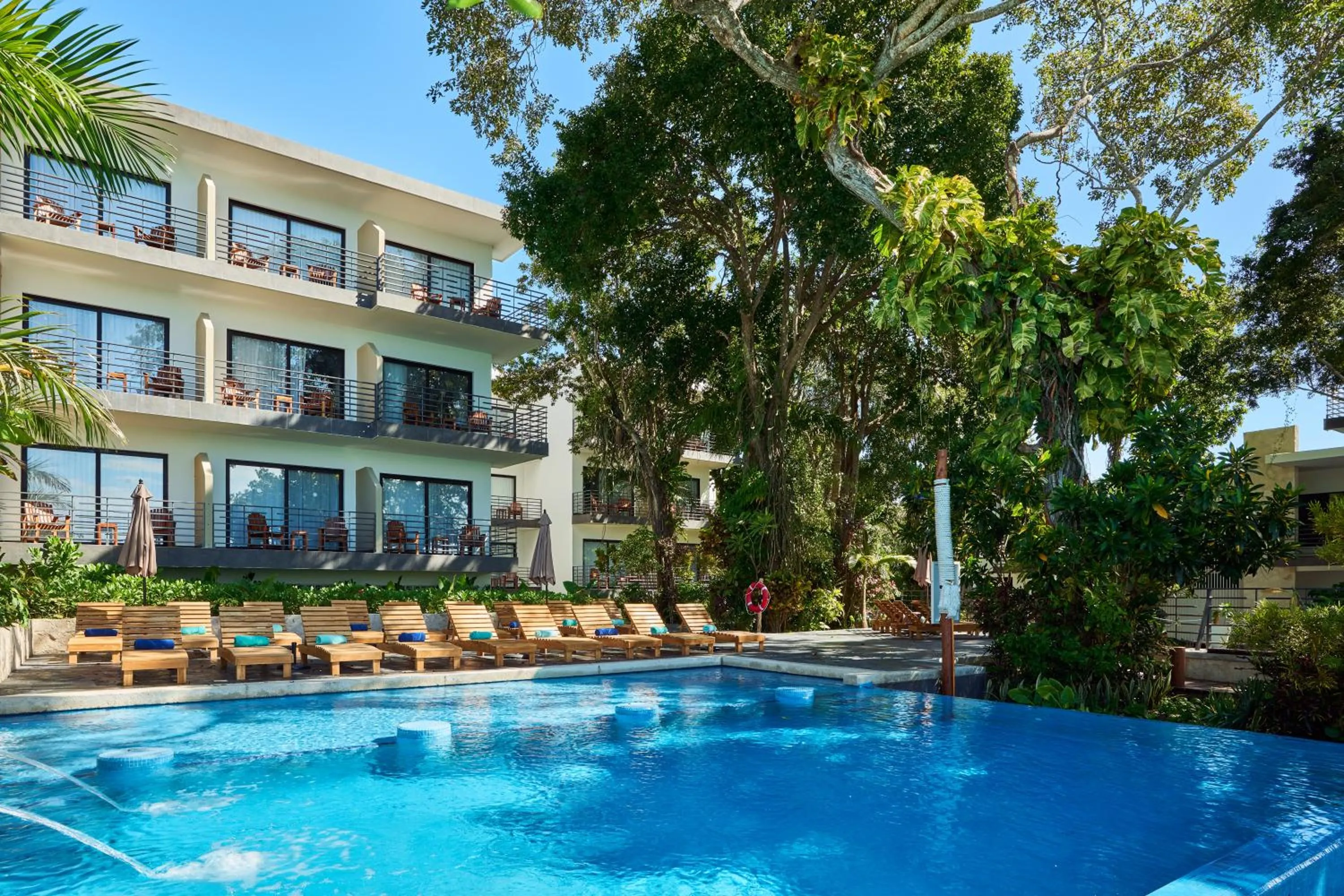 Property building in Cristalino Lagoon Front Hotel, Restaurant & Spa