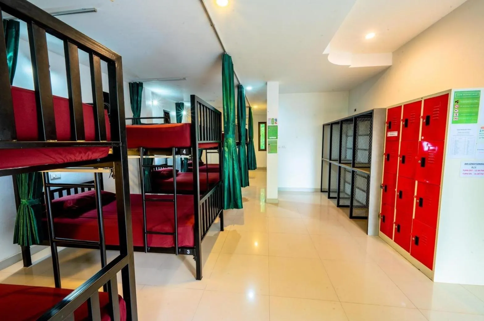 Samui Backpacker Hotel