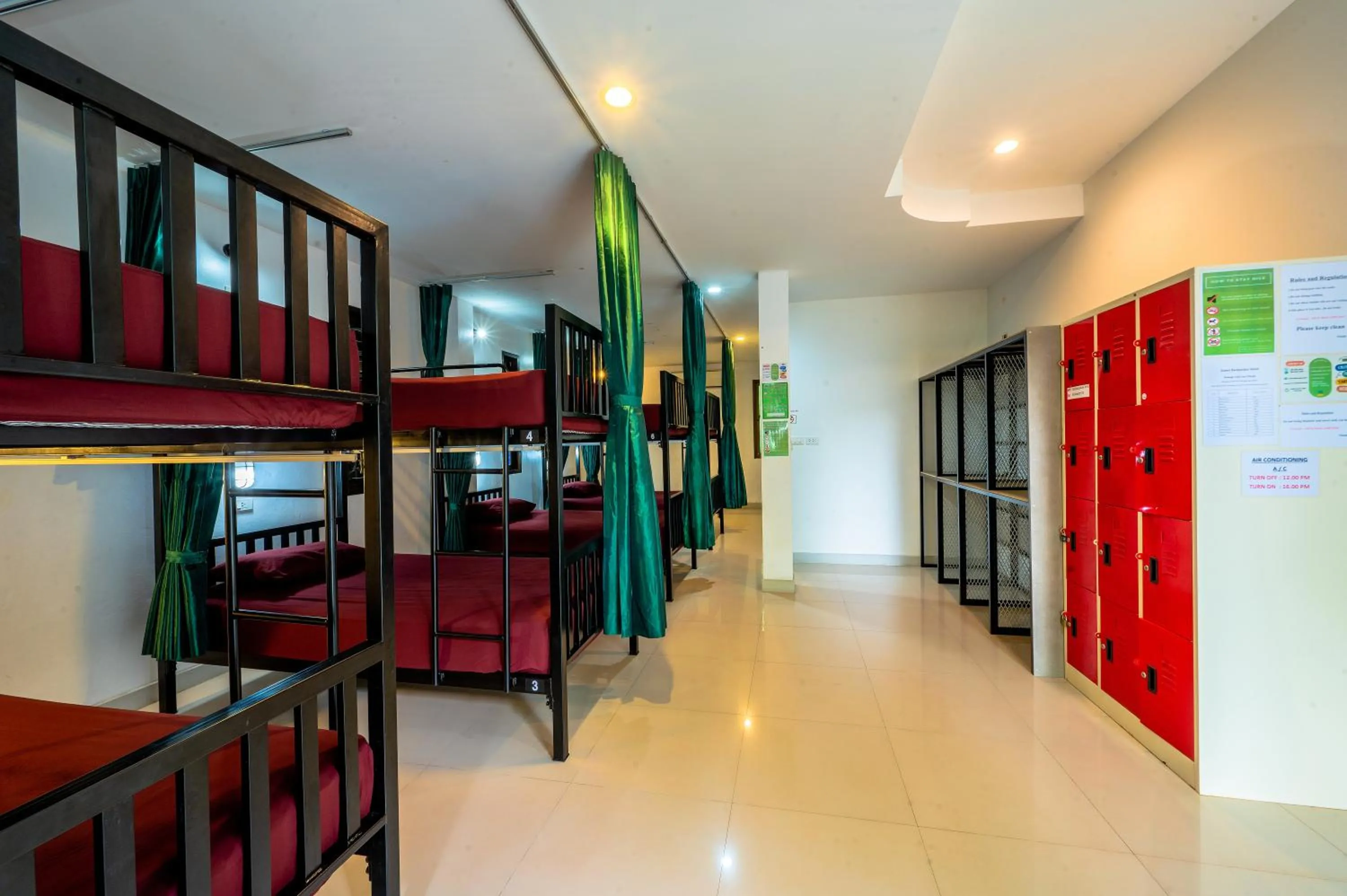 Samui Backpacker Hotel