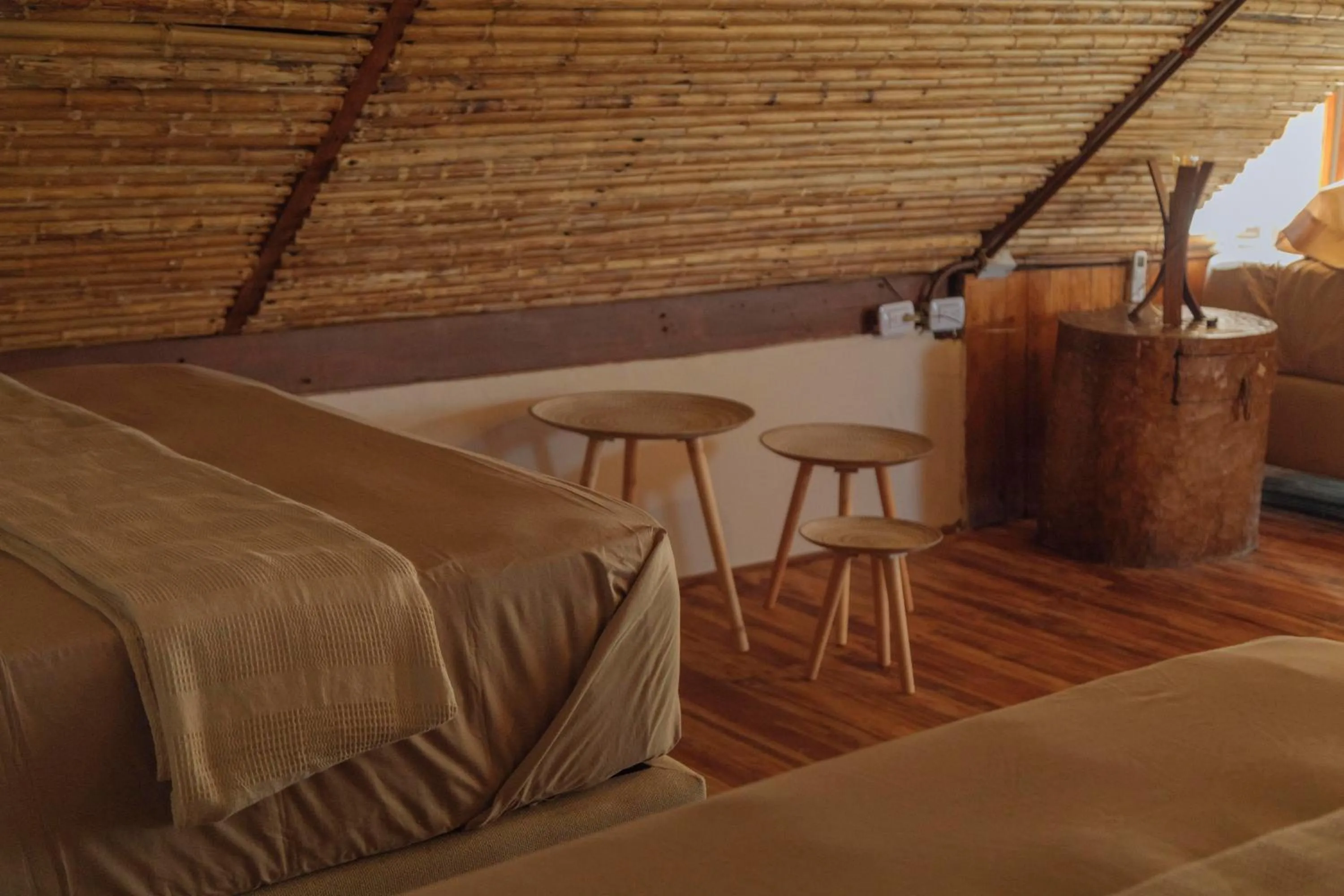 Bedroom, Bed in Isla Kalua - Private Ocean Villa