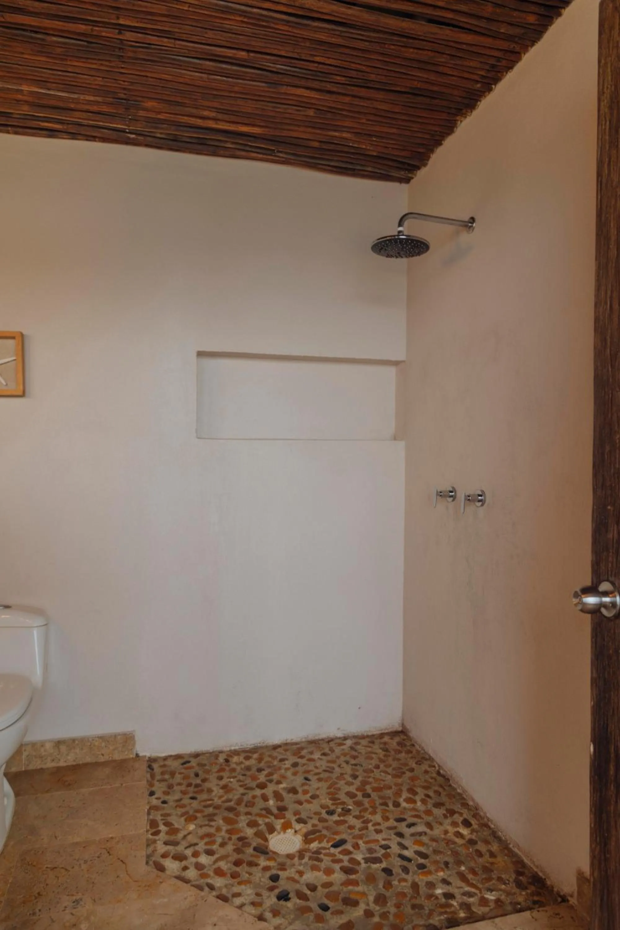 Bathroom in Isla Kalua - Private Ocean Villa